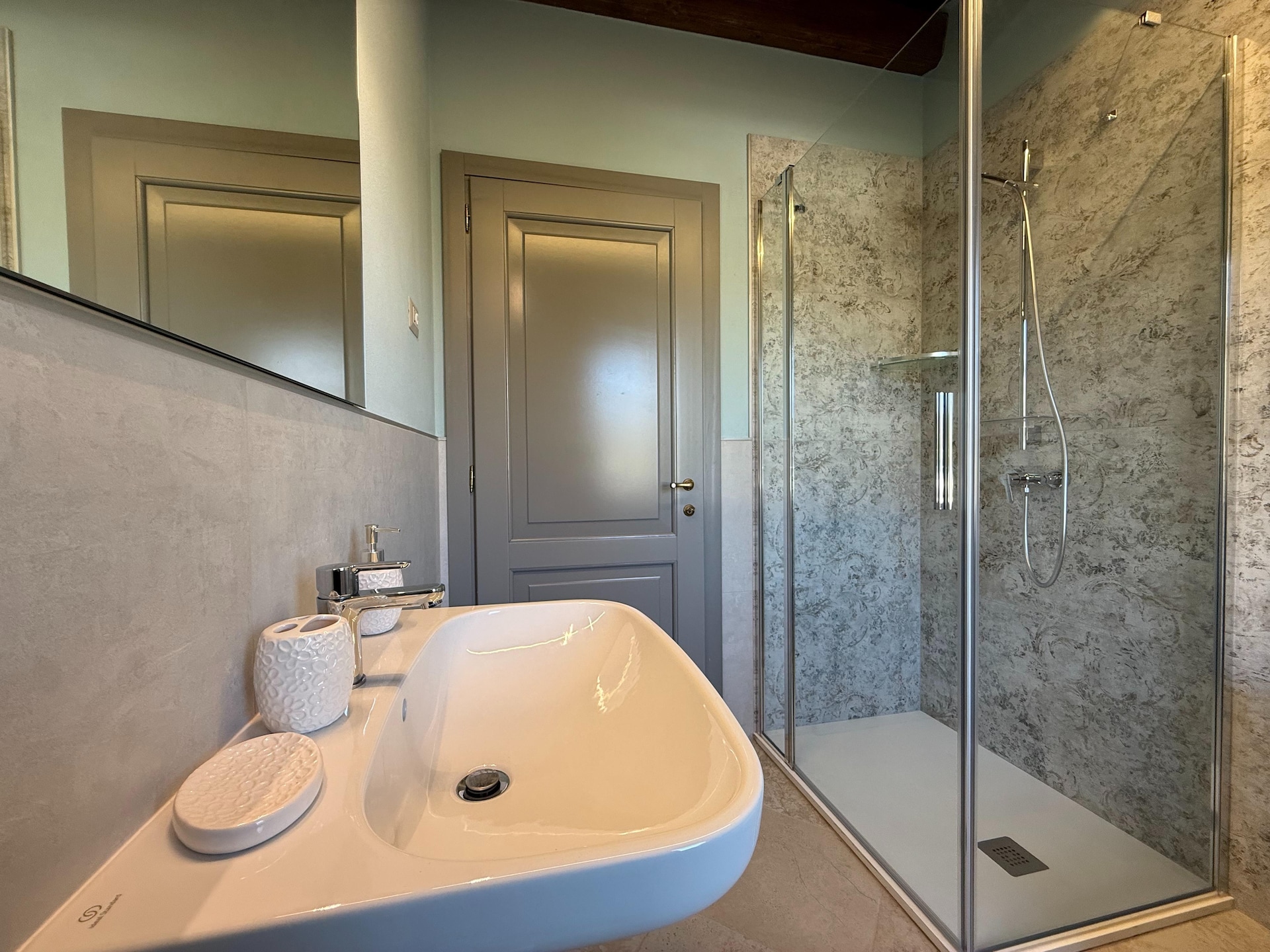 Luxe appartement Orchidea in Poppi met zwembad en uitzicht - foto 23