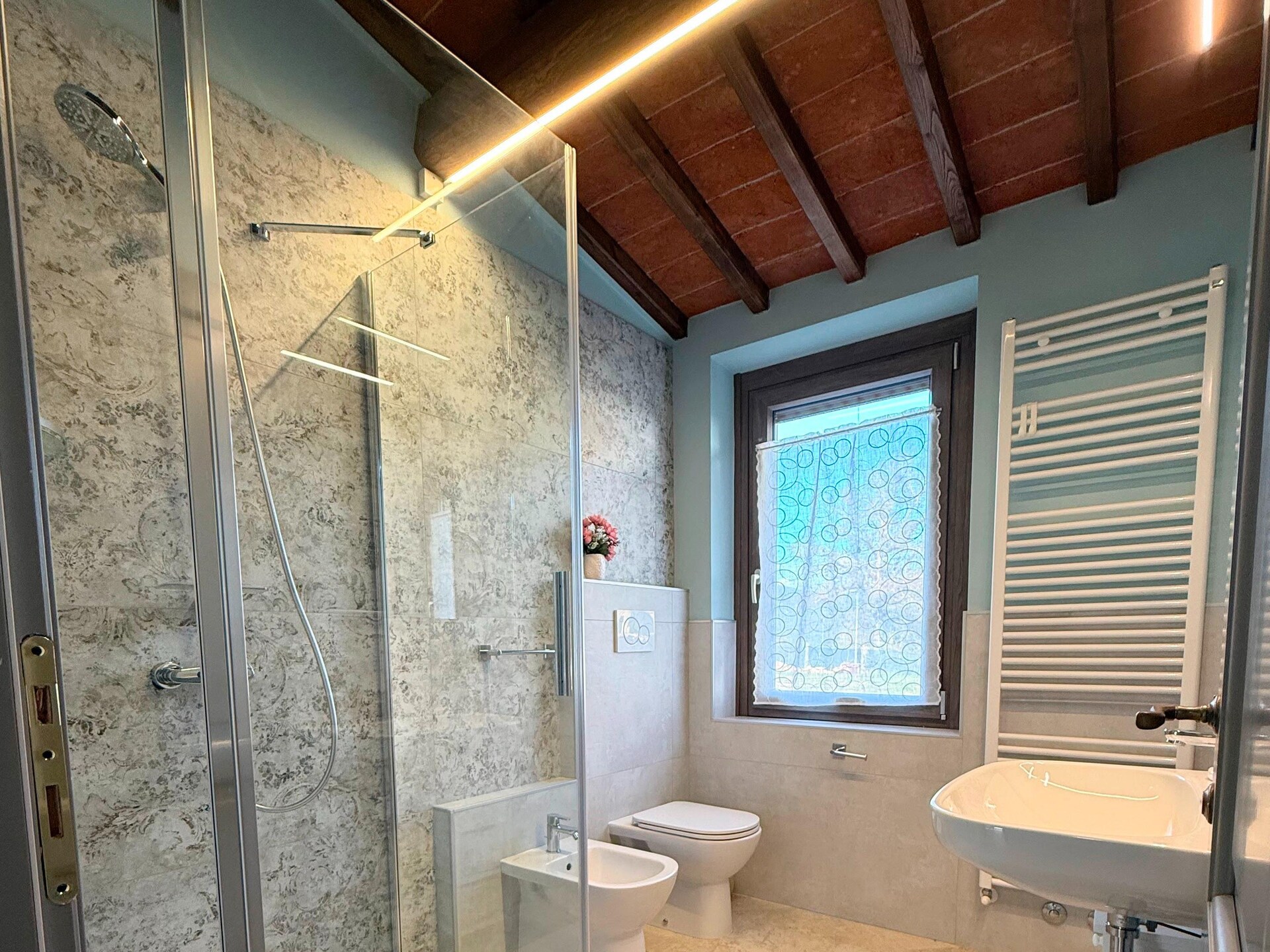 Luxe appartement Orchidea in Poppi met zwembad en uitzicht - foto 26