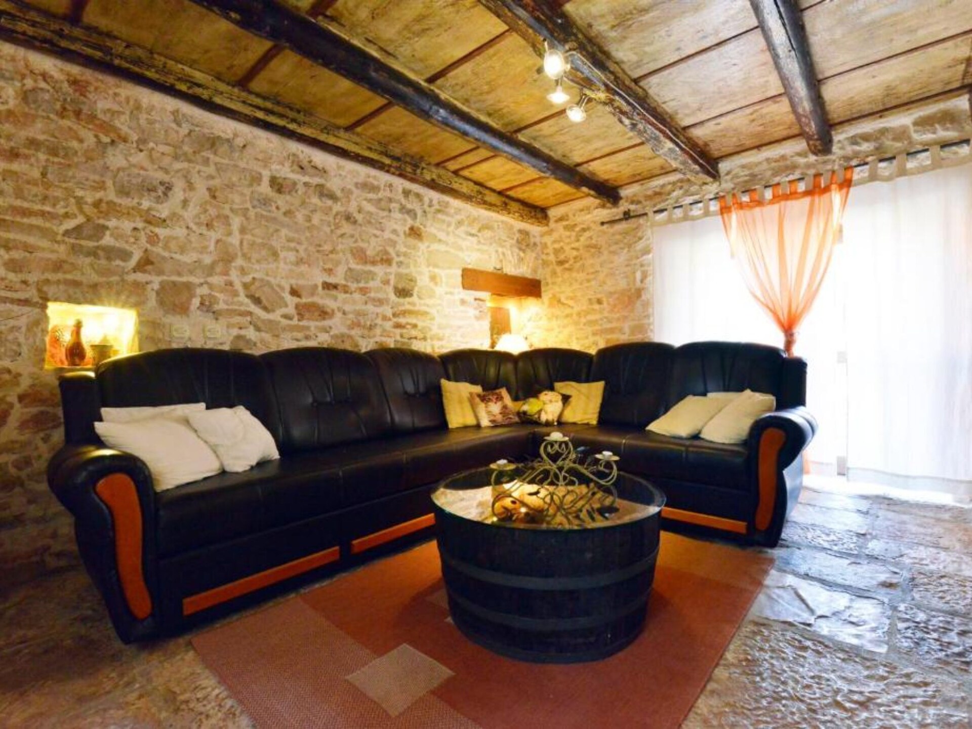Authentiek Istrië vakantiehuis met privézwembad in Vodnjan - foto 2