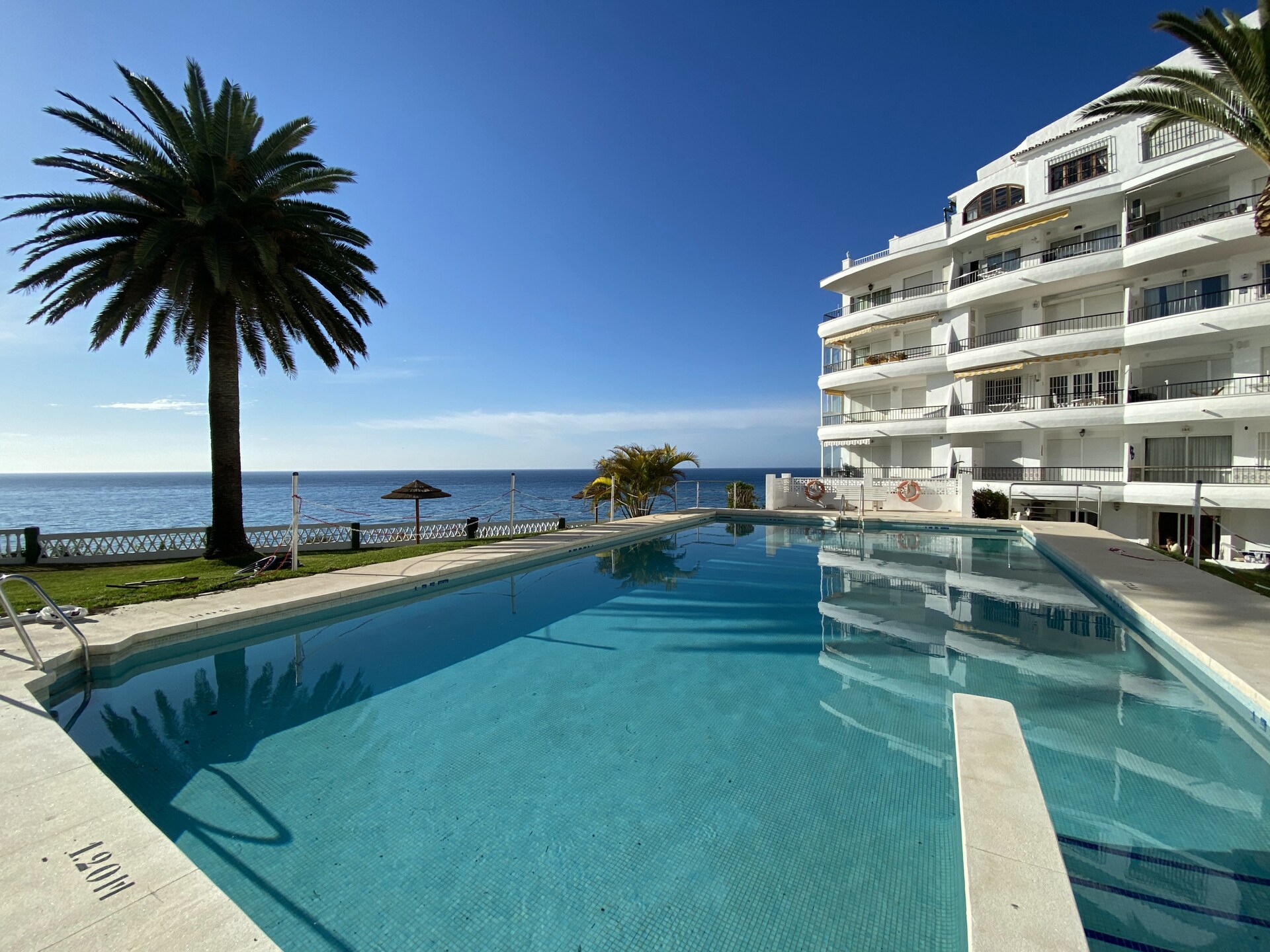 Op 300 m van het strand: sfeervol appartement in centrum Nerja - foto 8