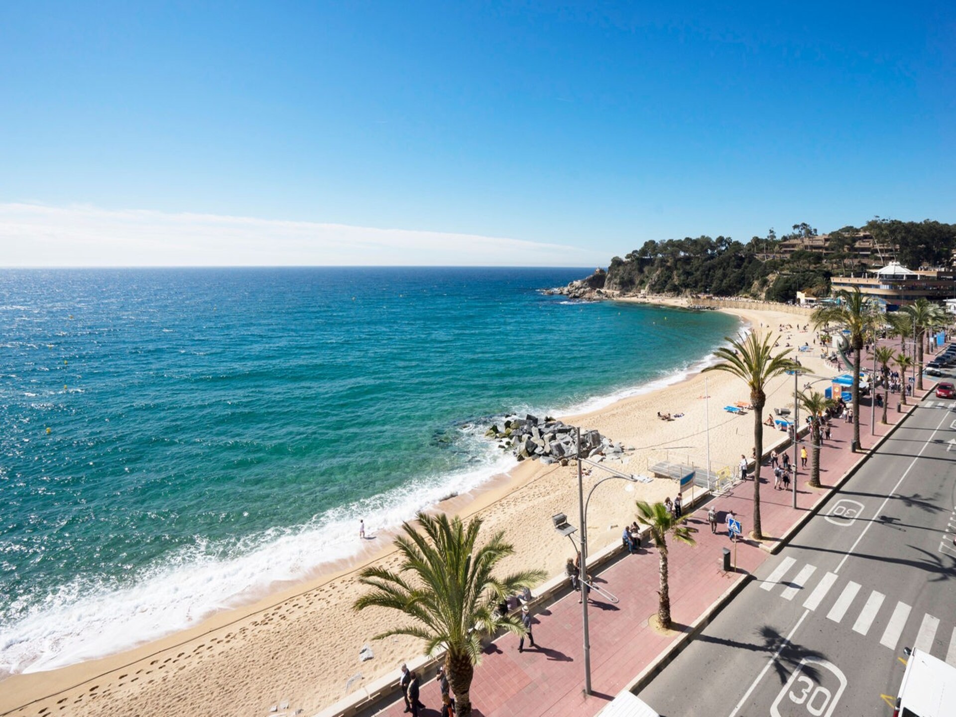 Appartement aan zee in centrum Lloret de Mar, vlak bij het strand - foto 20