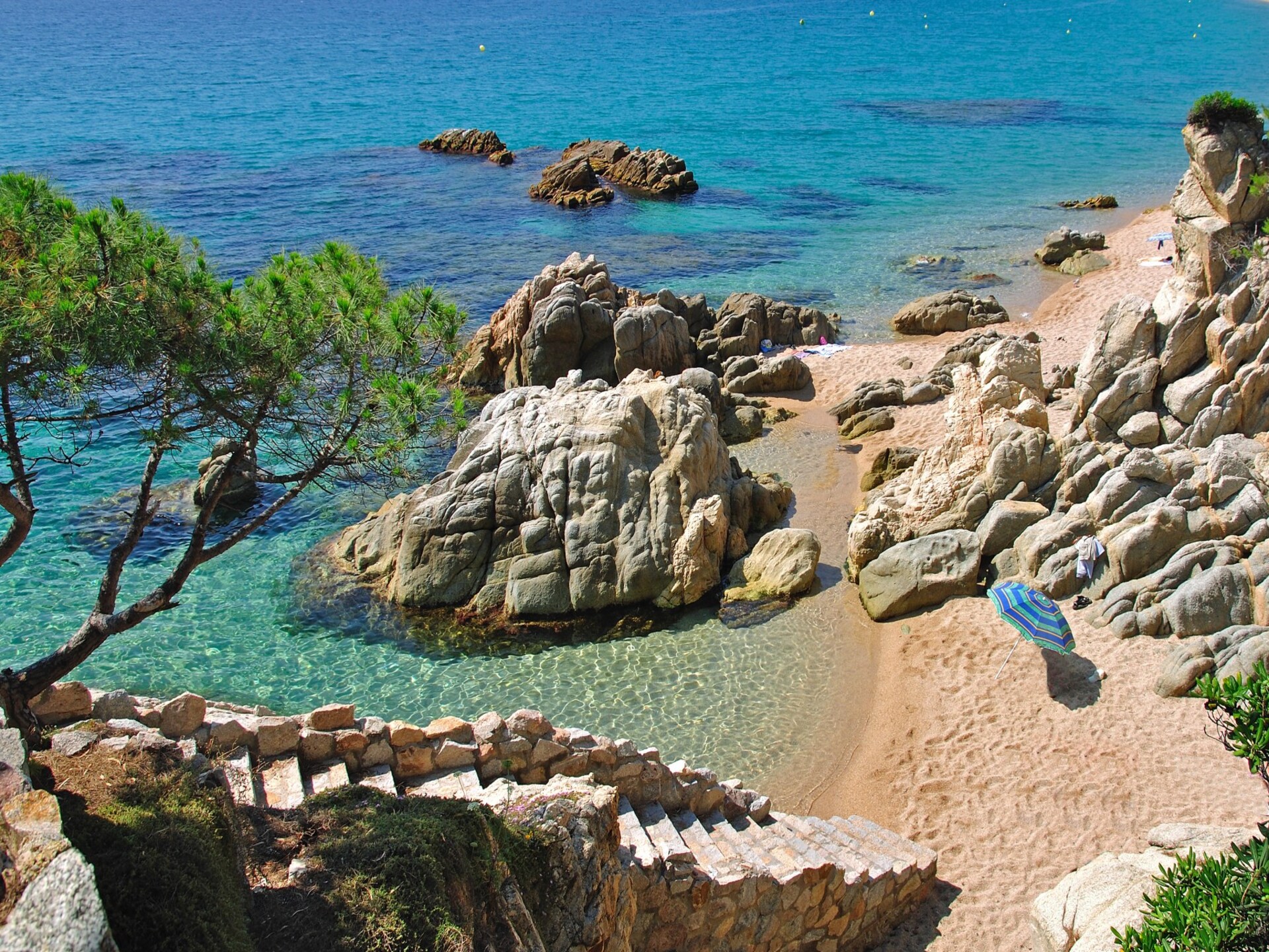 Appartement aan zee in centrum Lloret de Mar, vlak bij het strand - foto 26