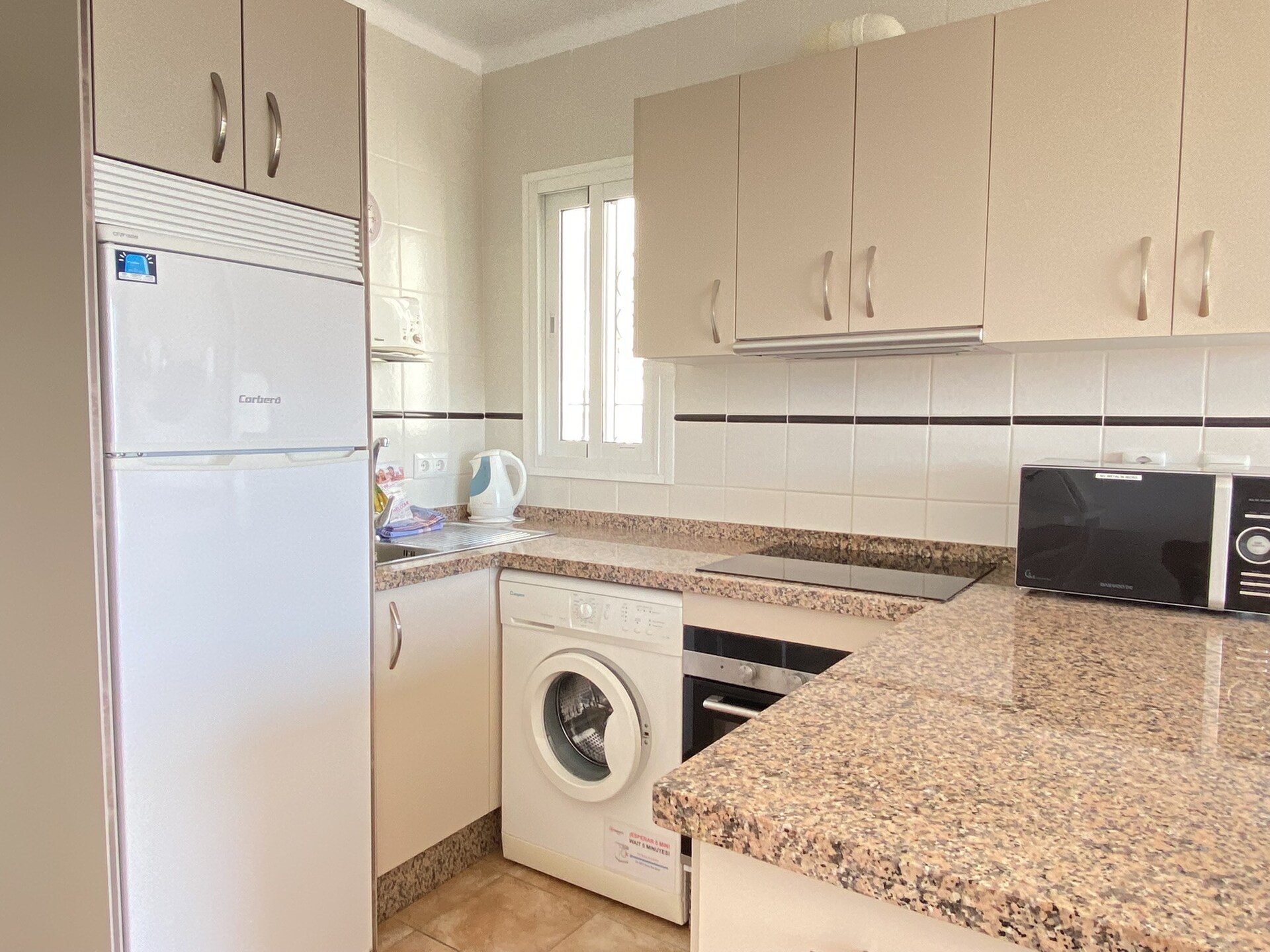 Op 1,5 km van het strand: sfeervol appartement in Nerja · 40 m² - foto 3