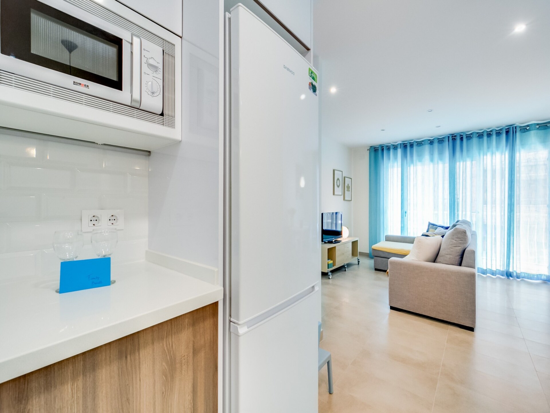 Vivalidays Josep - Modern appartement met zeezicht in hartje Blanes - foto 9