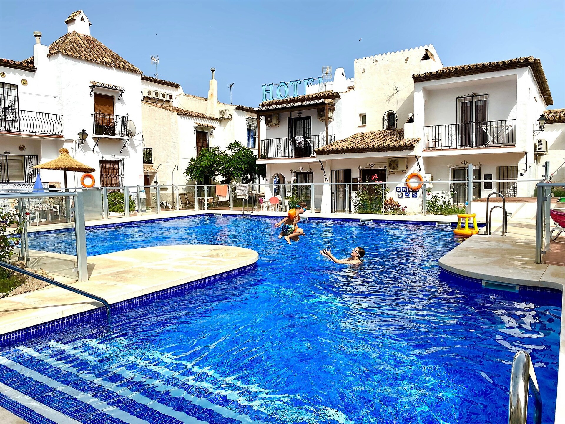 Andalusisch vakantiehuis met dakterras en gemeenschappelijk zwembad nabij strand - foto 5