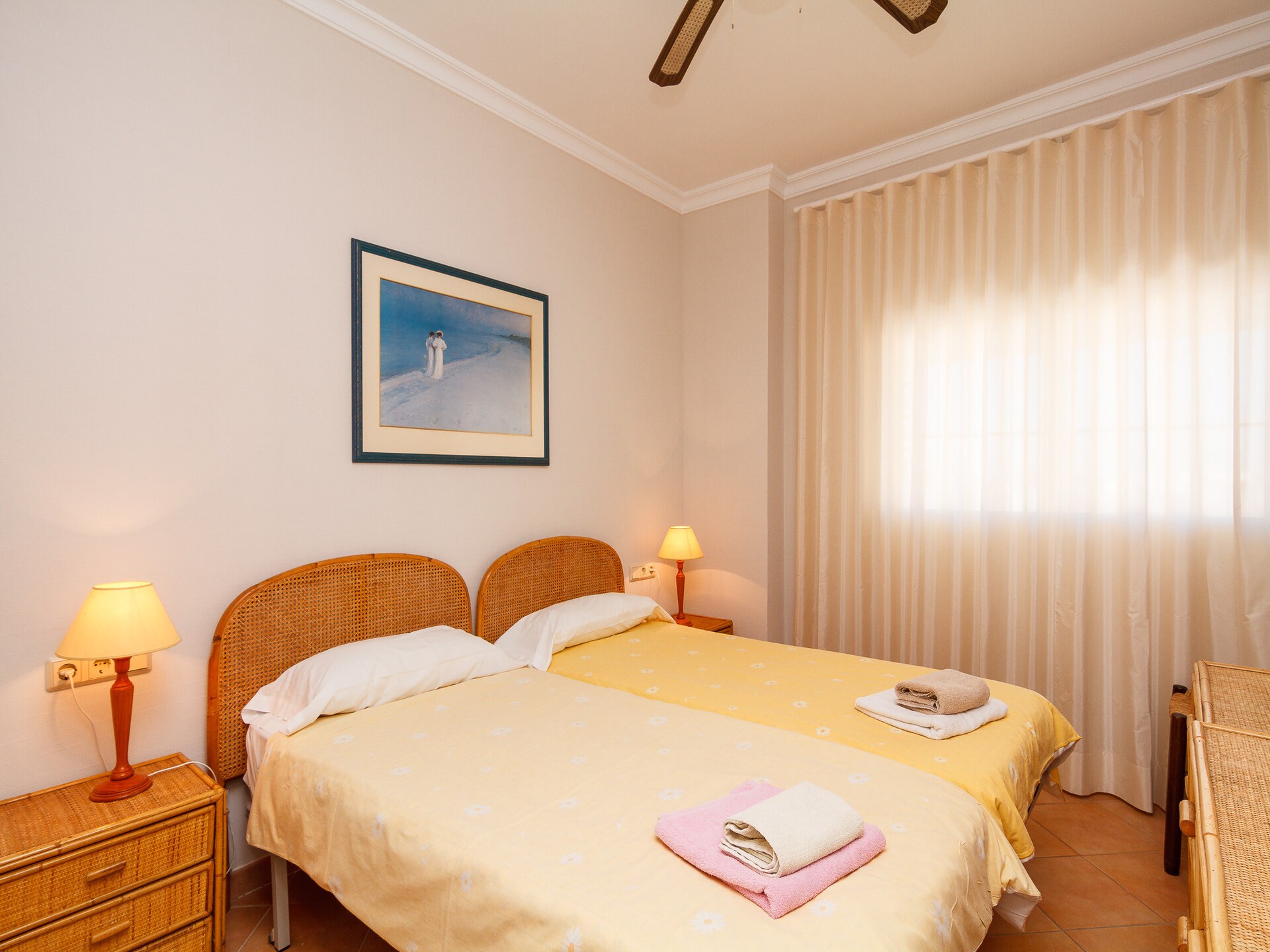 Licht appartement in Nerja met zwembad, tuin en terras op 100 meter van strand - foto 22