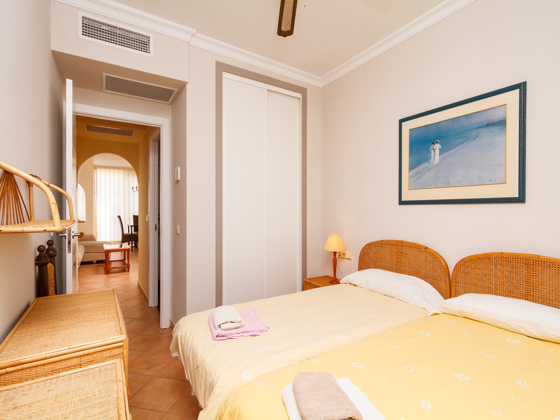 Licht appartement in Nerja met zwembad, tuin en terras op 100 meter van strand - foto 24