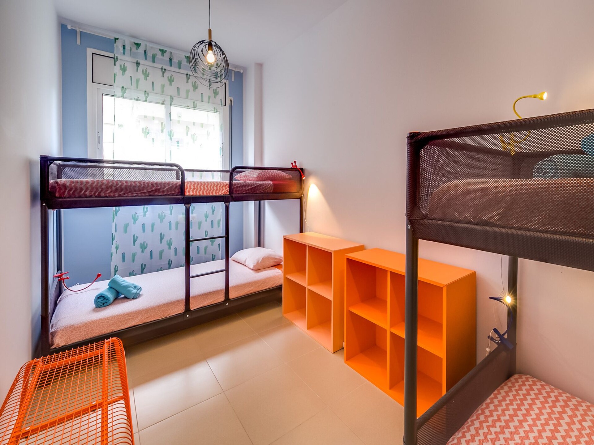 Rustiek appartement bij 3 stranden met 4 zwembaden in Fenals, Lloret de Mar - foto 24