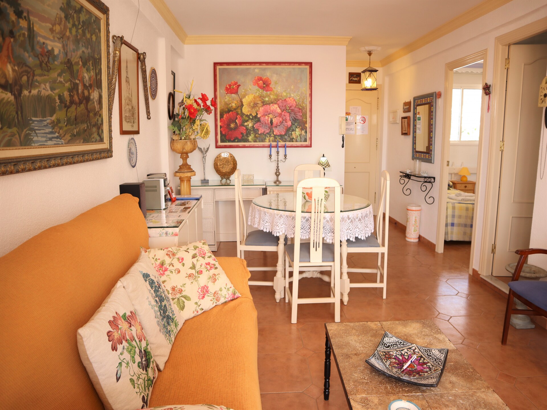 Ruim appartement in Nerja met zeezicht, op 250m van het strand - foto 4