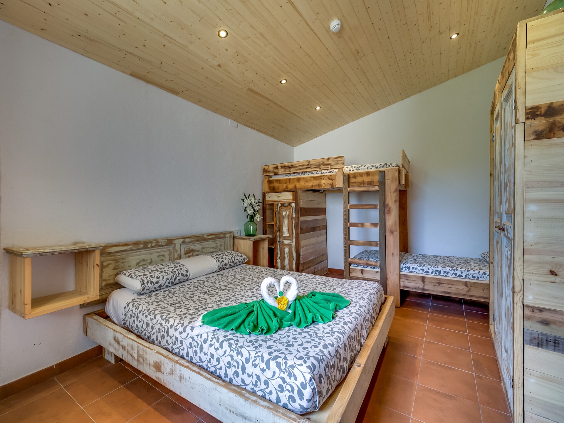 Landelijke groepsaccommodatie met privézwembad nabij de Costa Brava - foto 3