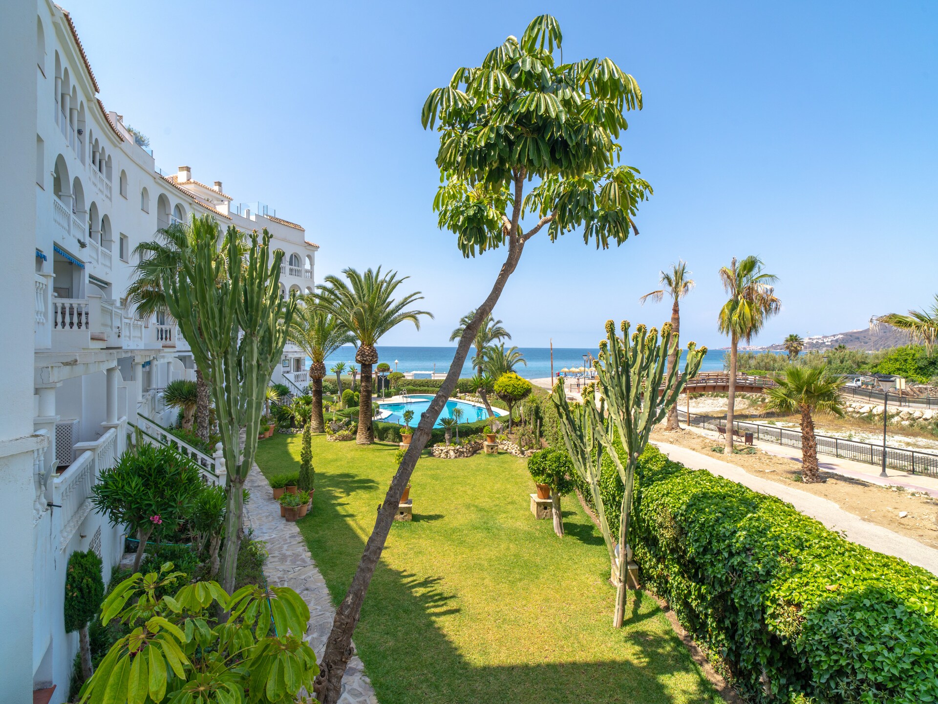 Strandappartement Stella Maris Beachfront B in Nerja, direct aan zee - foto 26