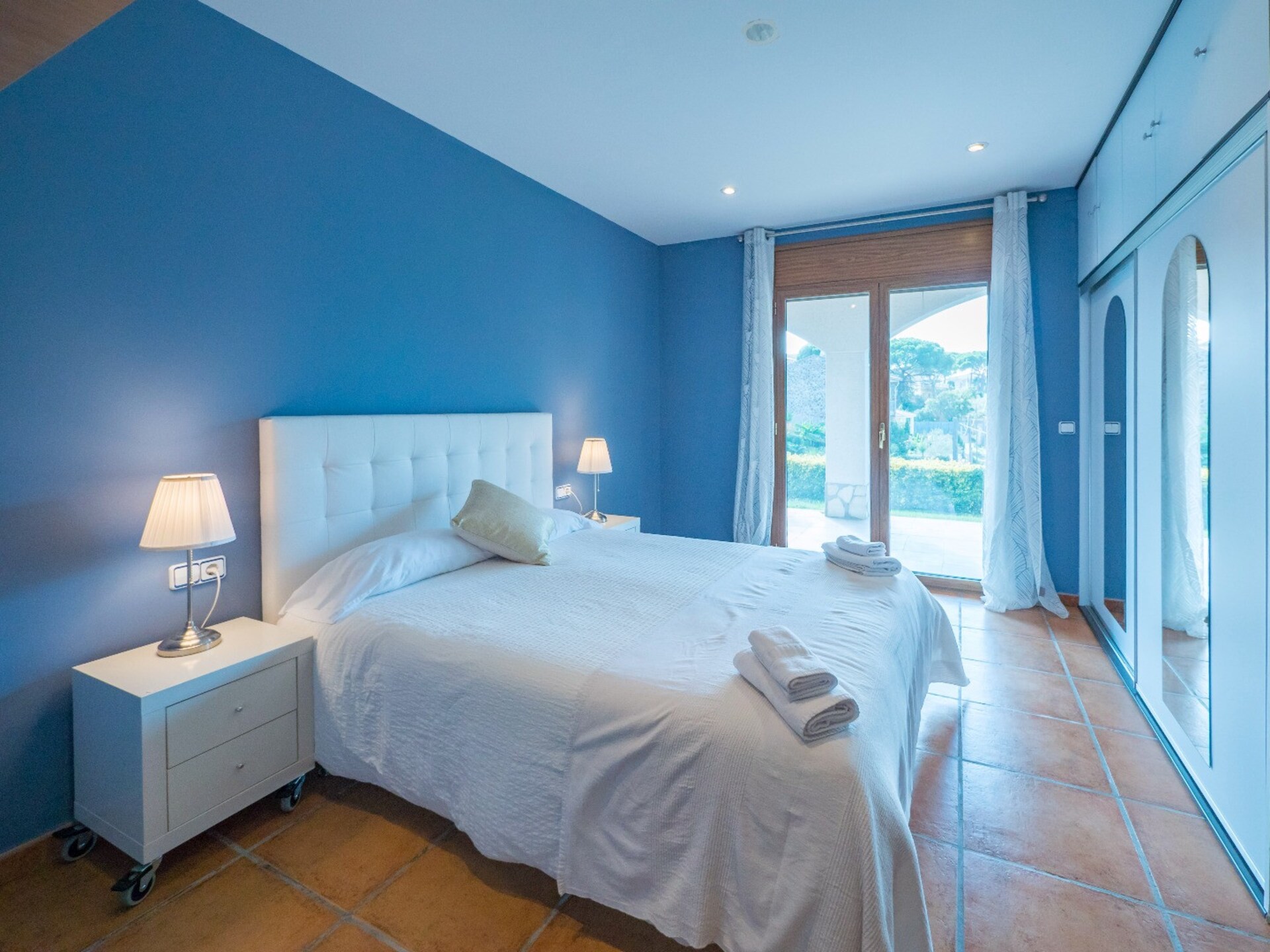 Ruime 12-persoons villa met privézwembad nabij Costa Brava - foto 18