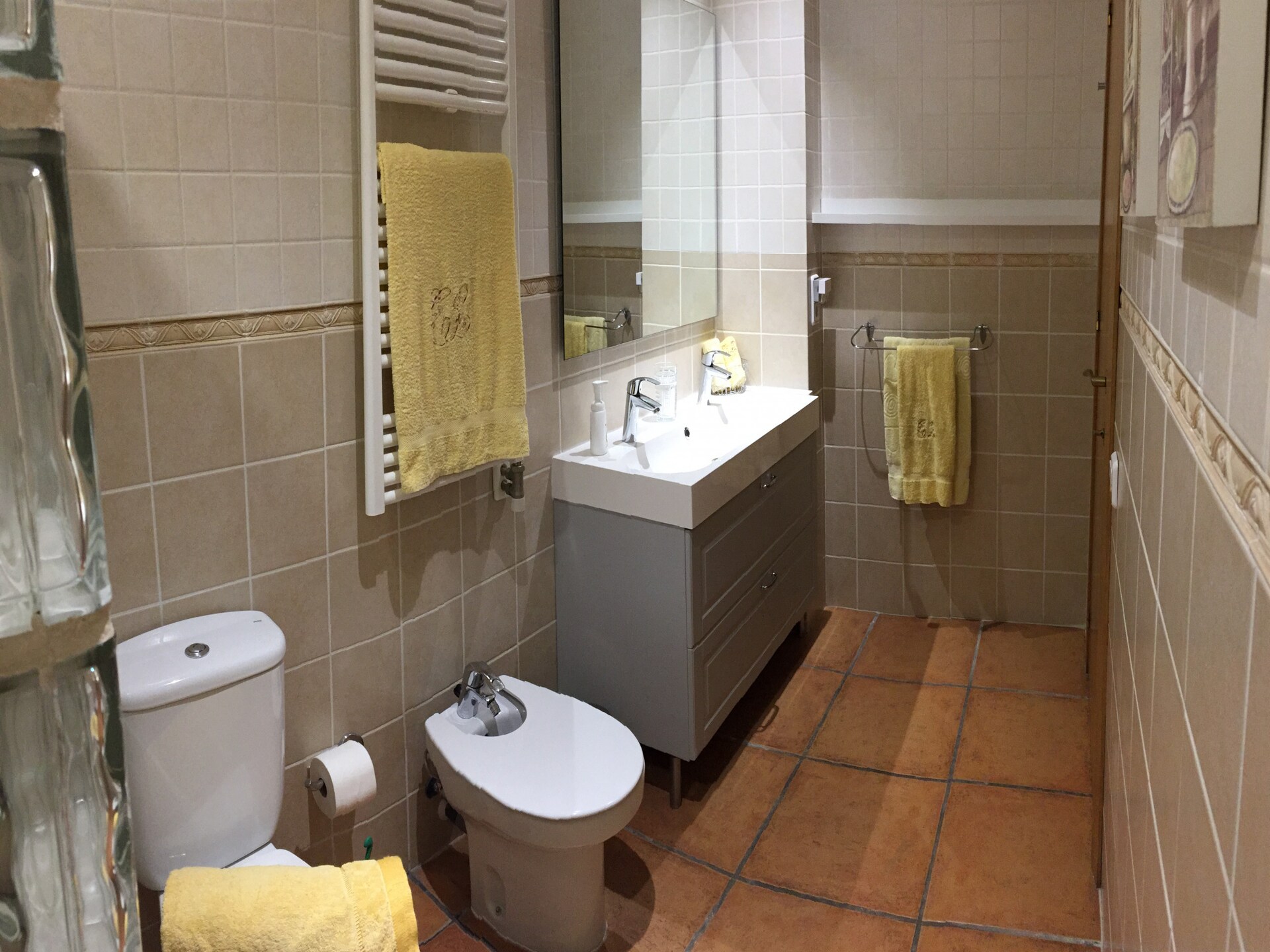 Ruime 12-persoons villa met privézwembad nabij Costa Brava - foto 36
