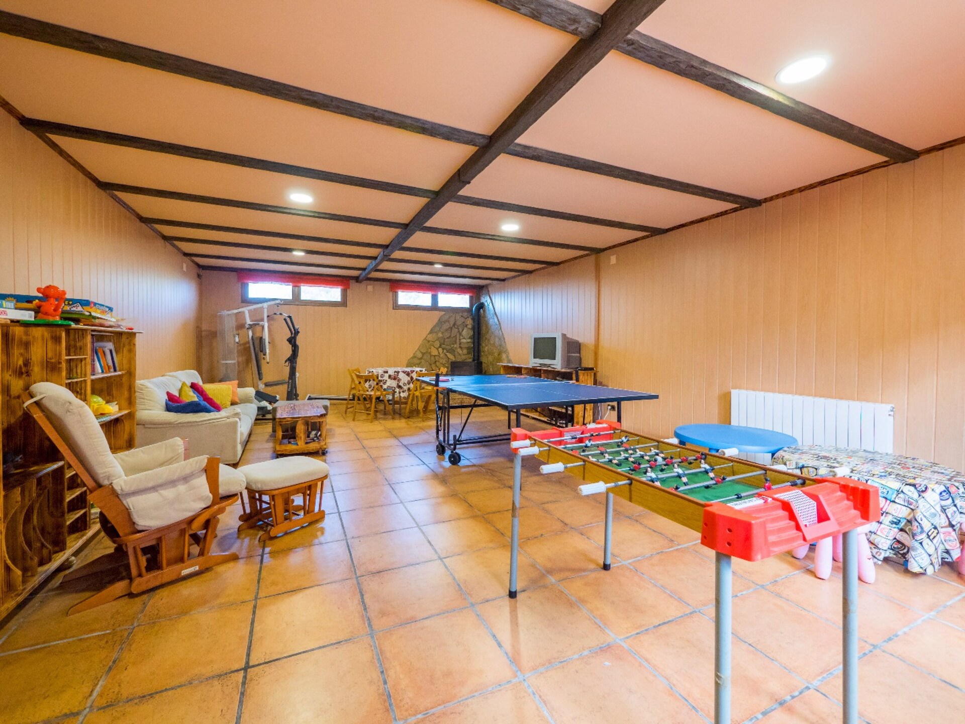 Ruime 12-persoons villa met privézwembad nabij Costa Brava - foto 45