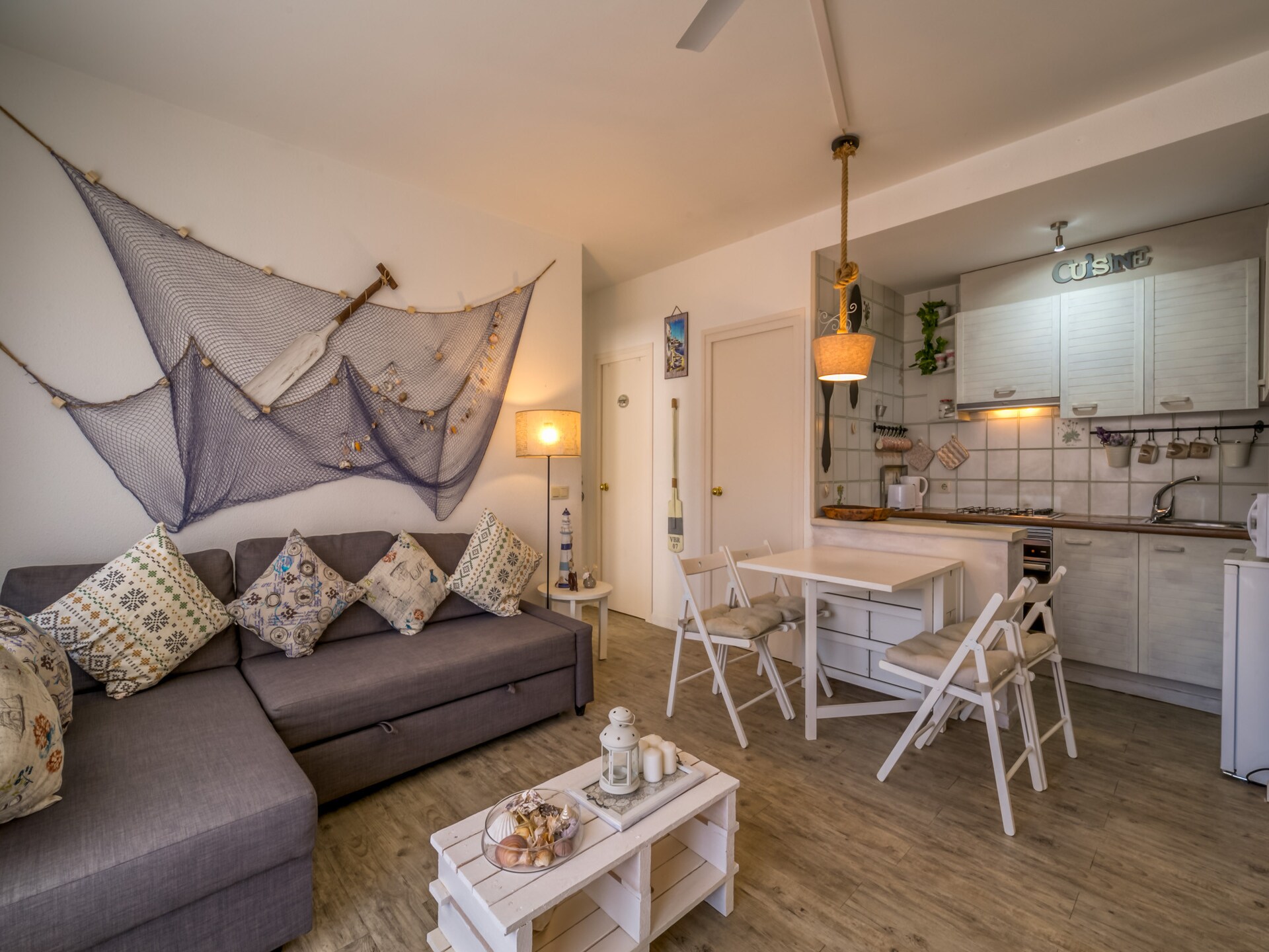 Licht appartement op de boulevard van Calella met zeezicht - foto 8