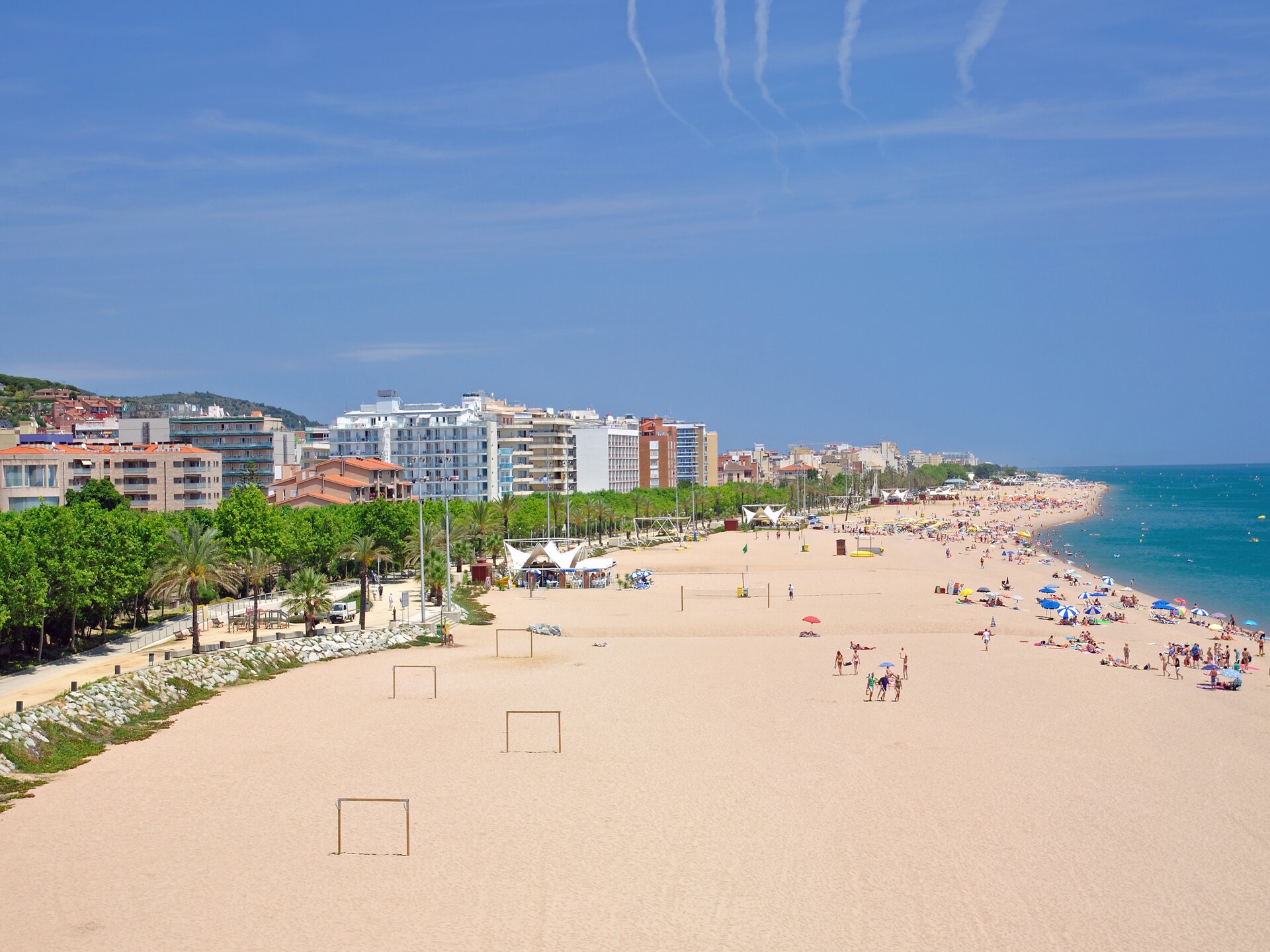 Licht appartement op de boulevard van Calella met zeezicht - foto 19