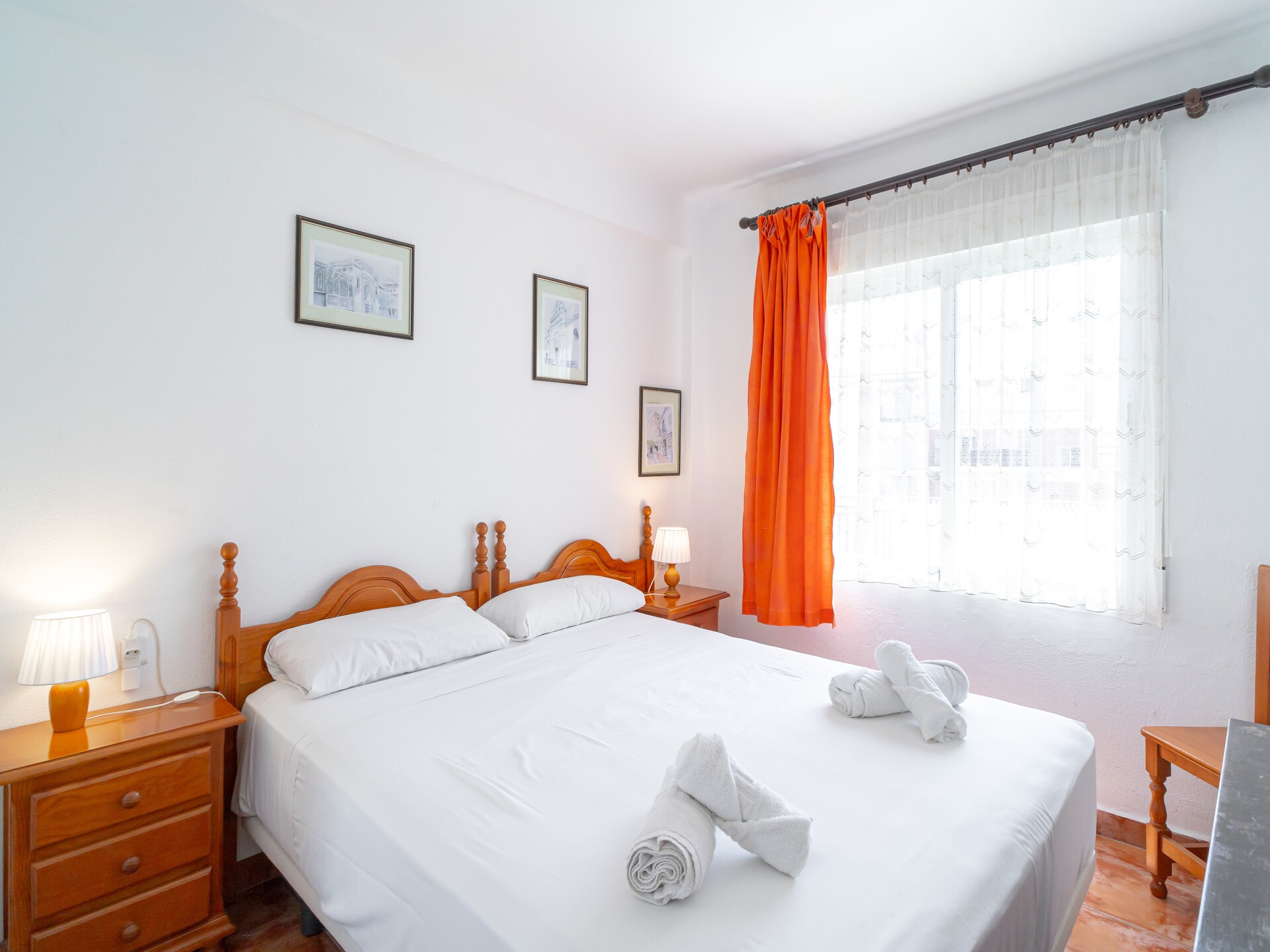 Licht appartement in Nerja met zwembad, op 250m van het strand - foto 18