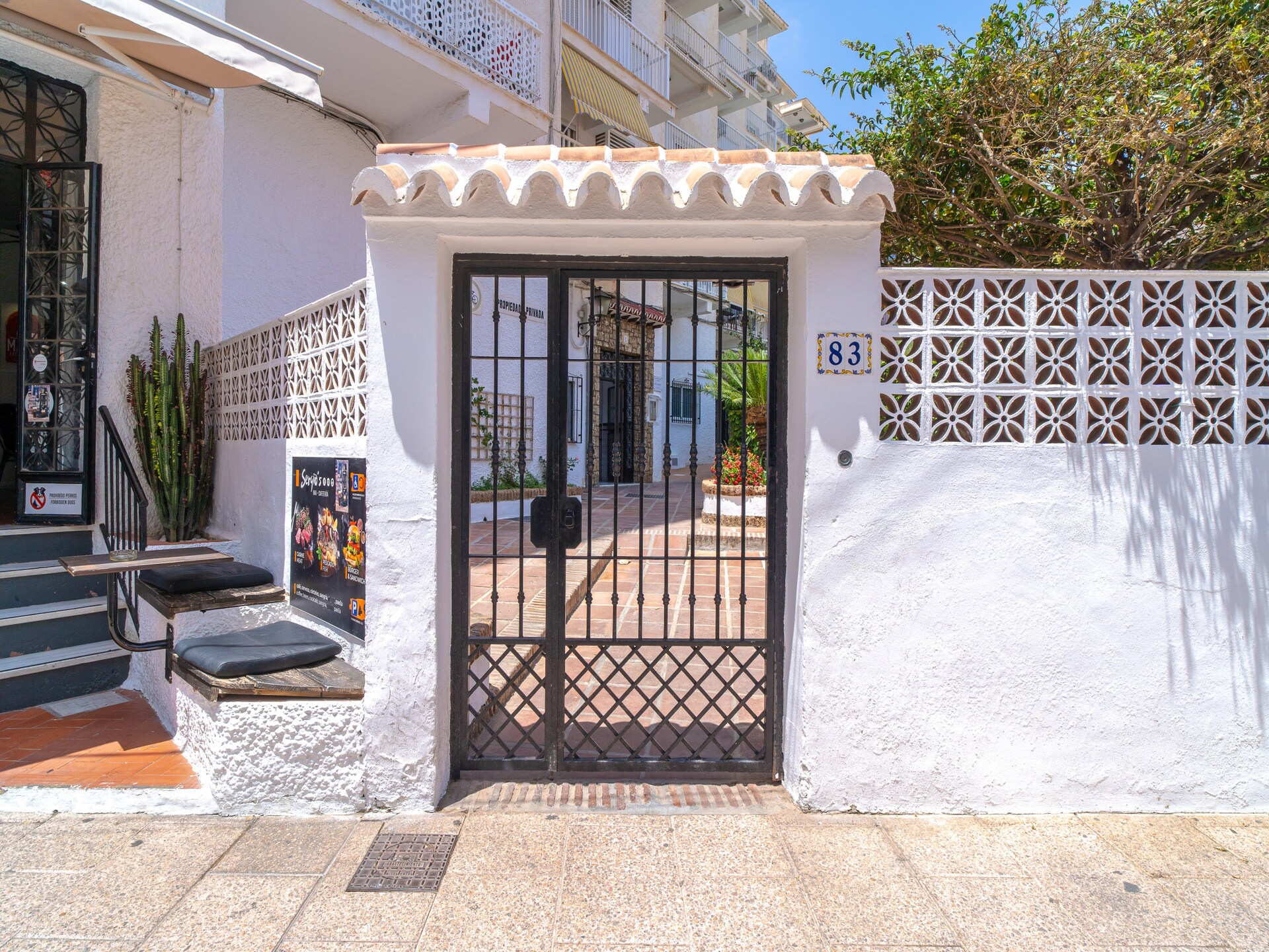 Licht appartement in Nerja met zwembad, op 250m van het strand - foto 8
