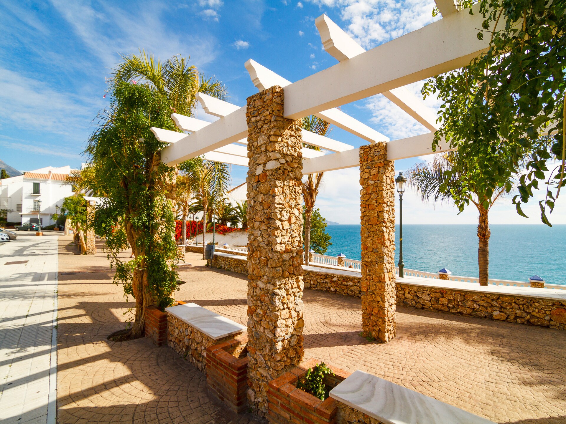 Licht appartement in Nerja met zwembad, op 250m van het strand - foto 29