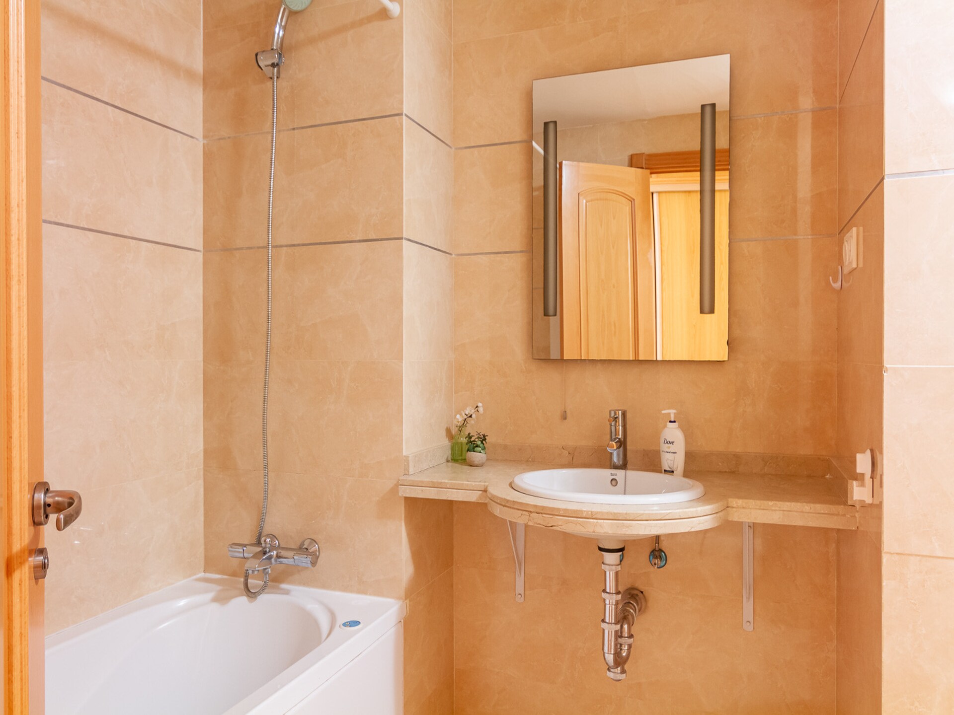 Luxe penthouse aan zee met jacuzzi en panoramisch uitzicht in Torrox Costa - foto 40