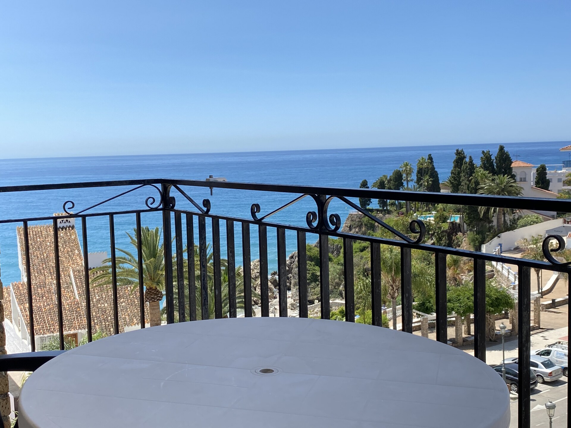 Zonovergoten appartement op 50 meter van Playa Carabeillo met fenomenaal zeezicht - foto 28