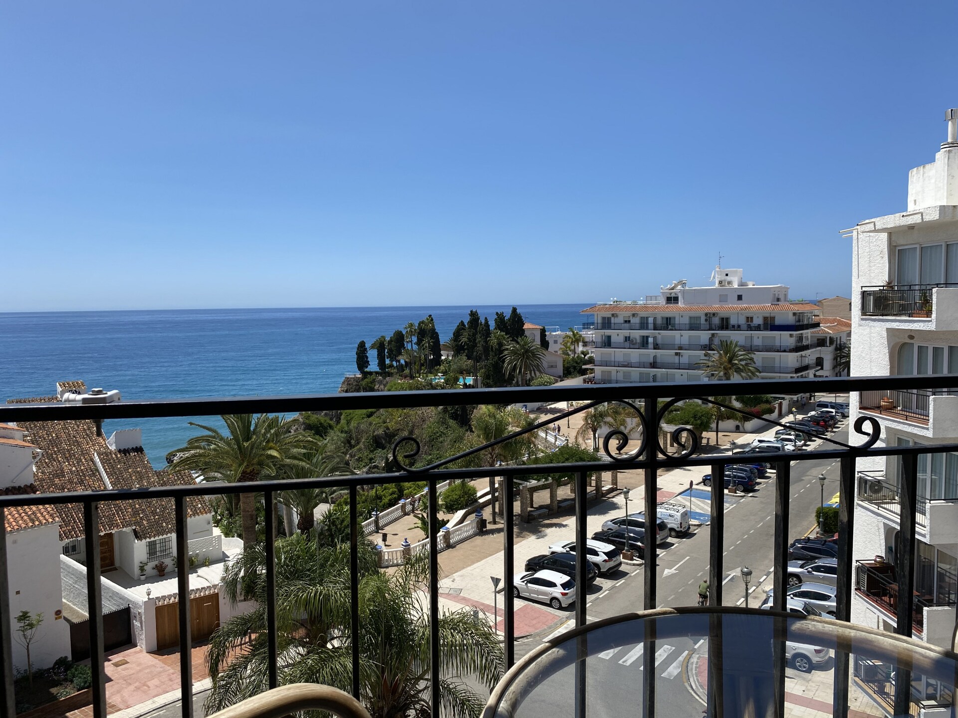 Zonovergoten appartement op 50 meter van Playa Carabeillo met fenomenaal zeezicht - foto 35