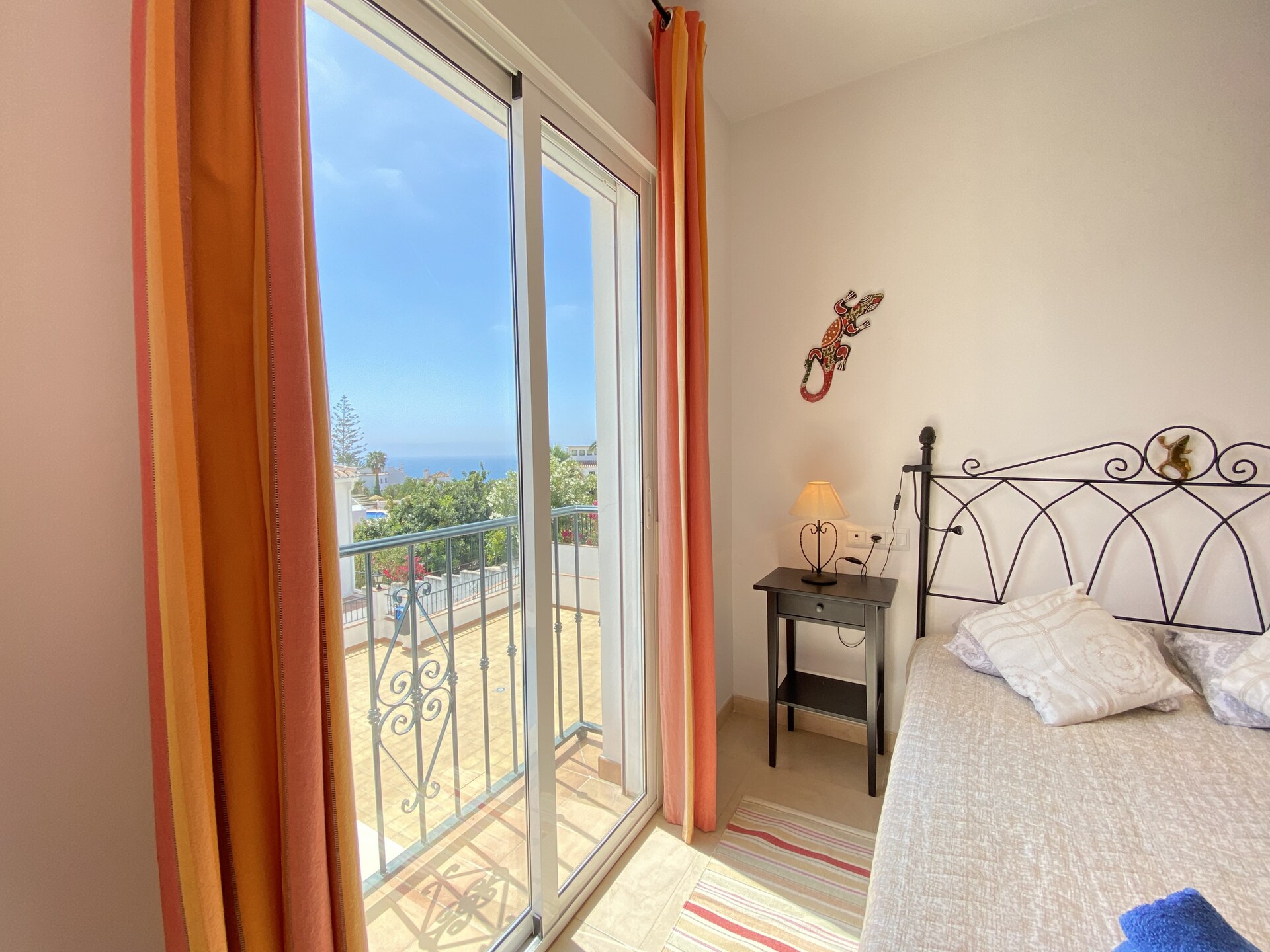 Modern appartement in Nerja met uitzicht op zee en zwembad, op 500m van strand Burriana - foto 21