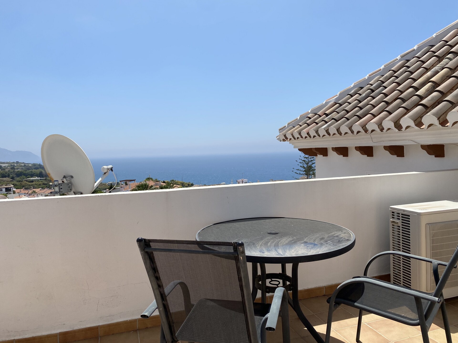 Modern appartement in Nerja met uitzicht op zee en zwembad, op 500m van strand Burriana - foto 27