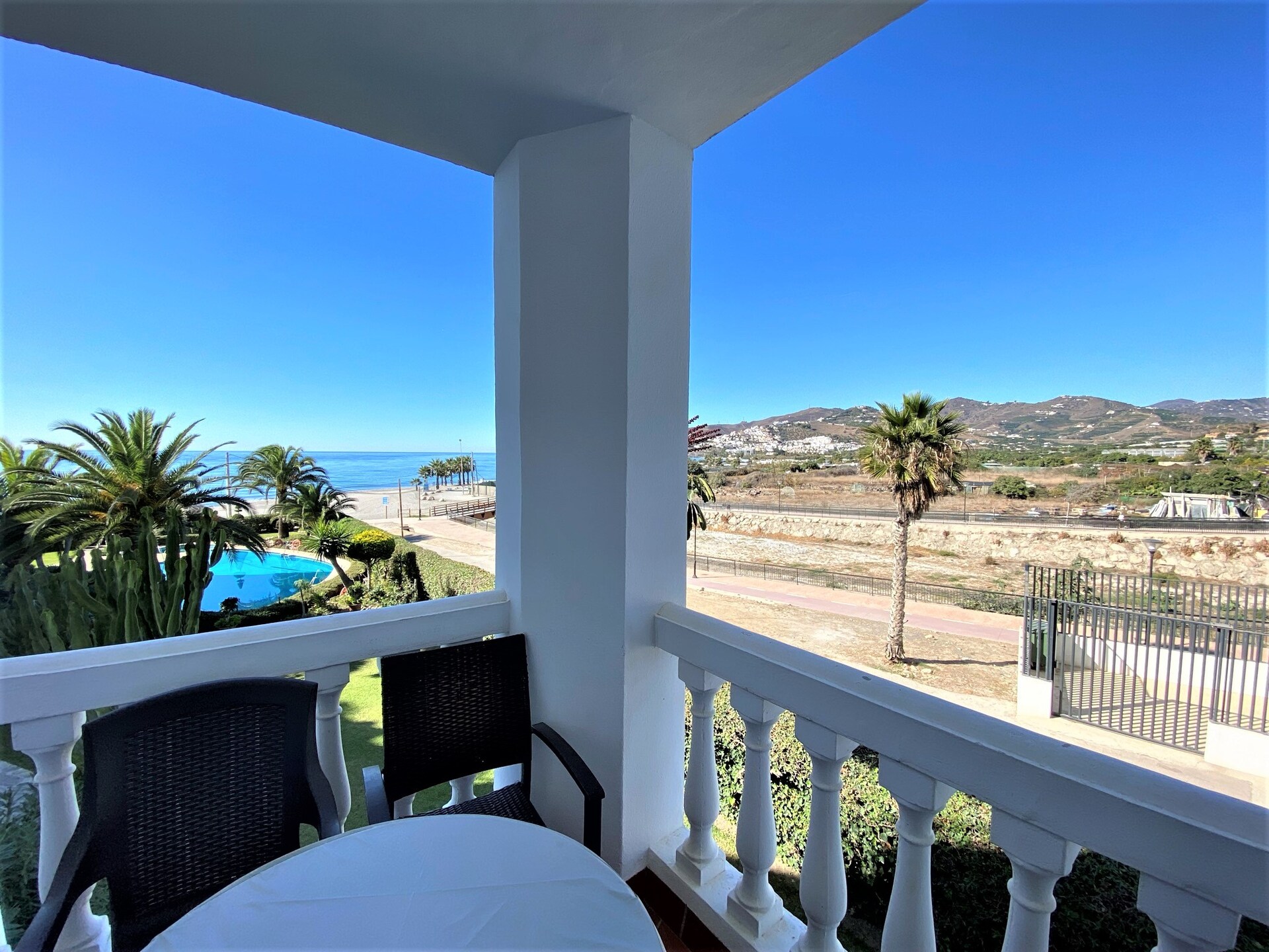 Stella Maris 1A: Direct aan zee met panoramisch uitzicht in Nerja - foto 3