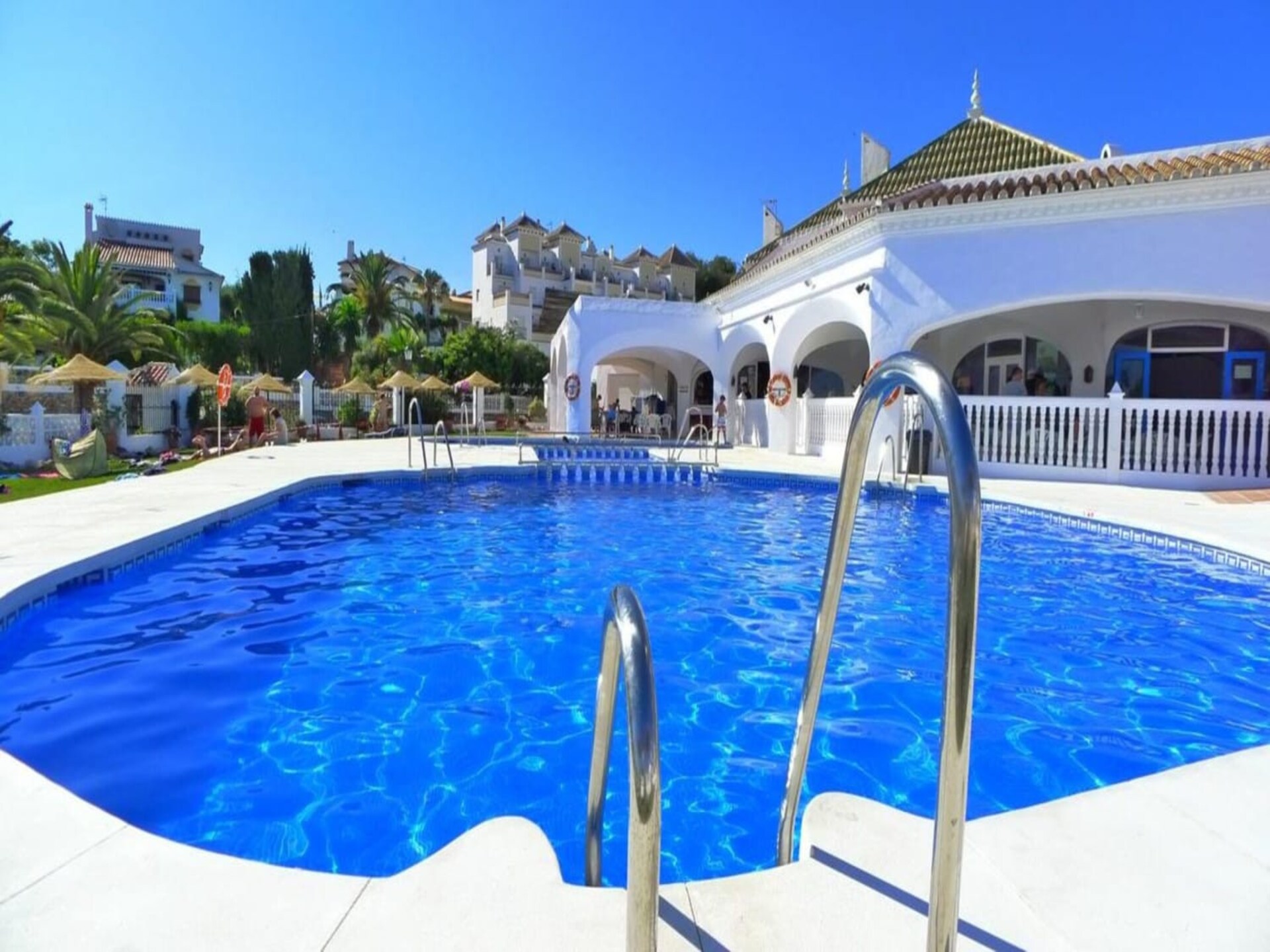 Capistrano Playa 116 – Zeezichtappartement met zwembaden op 300m van strand - foto 10