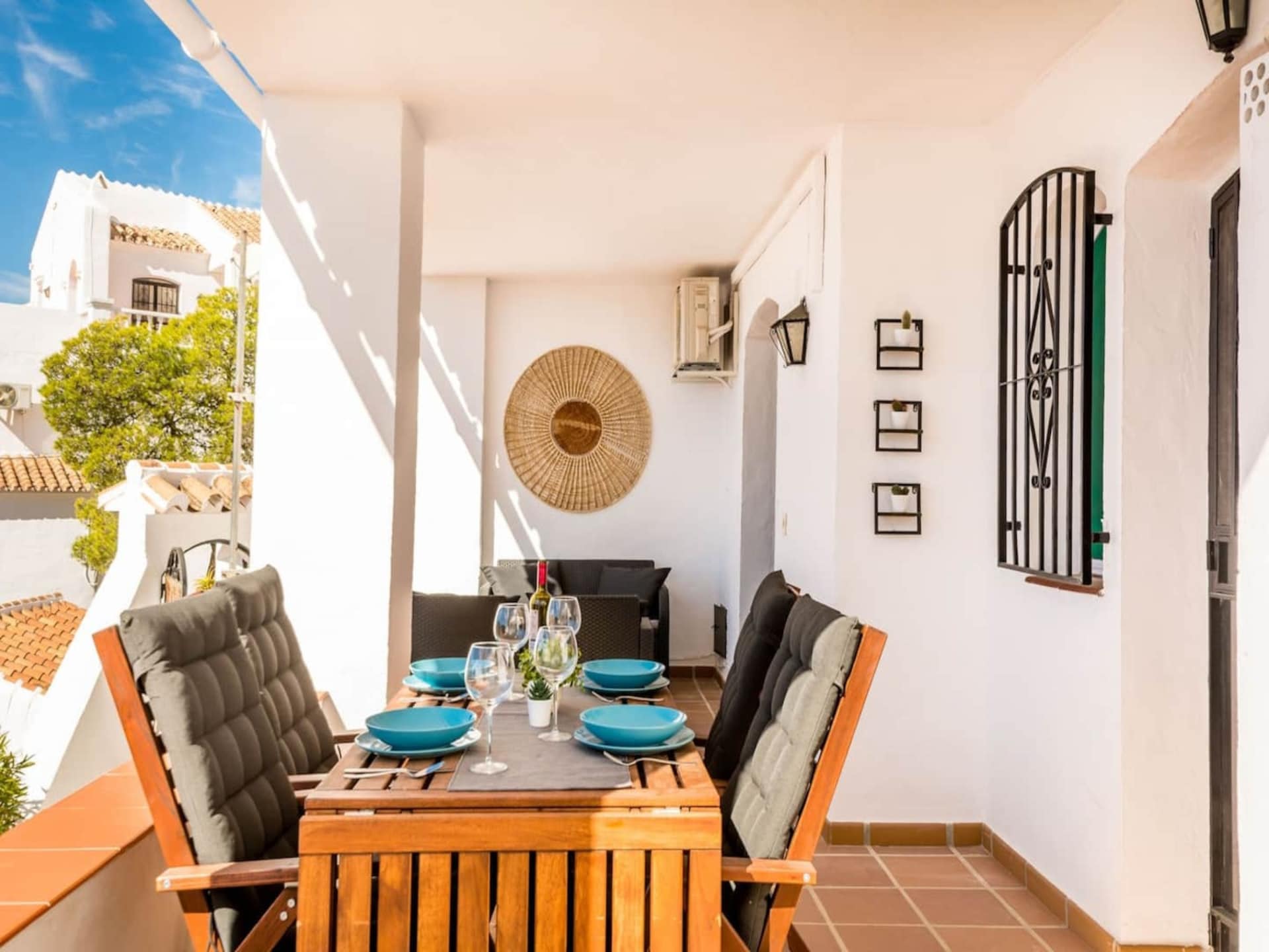 Licht appartement in Nerja met zeezicht en zwembad - foto 41