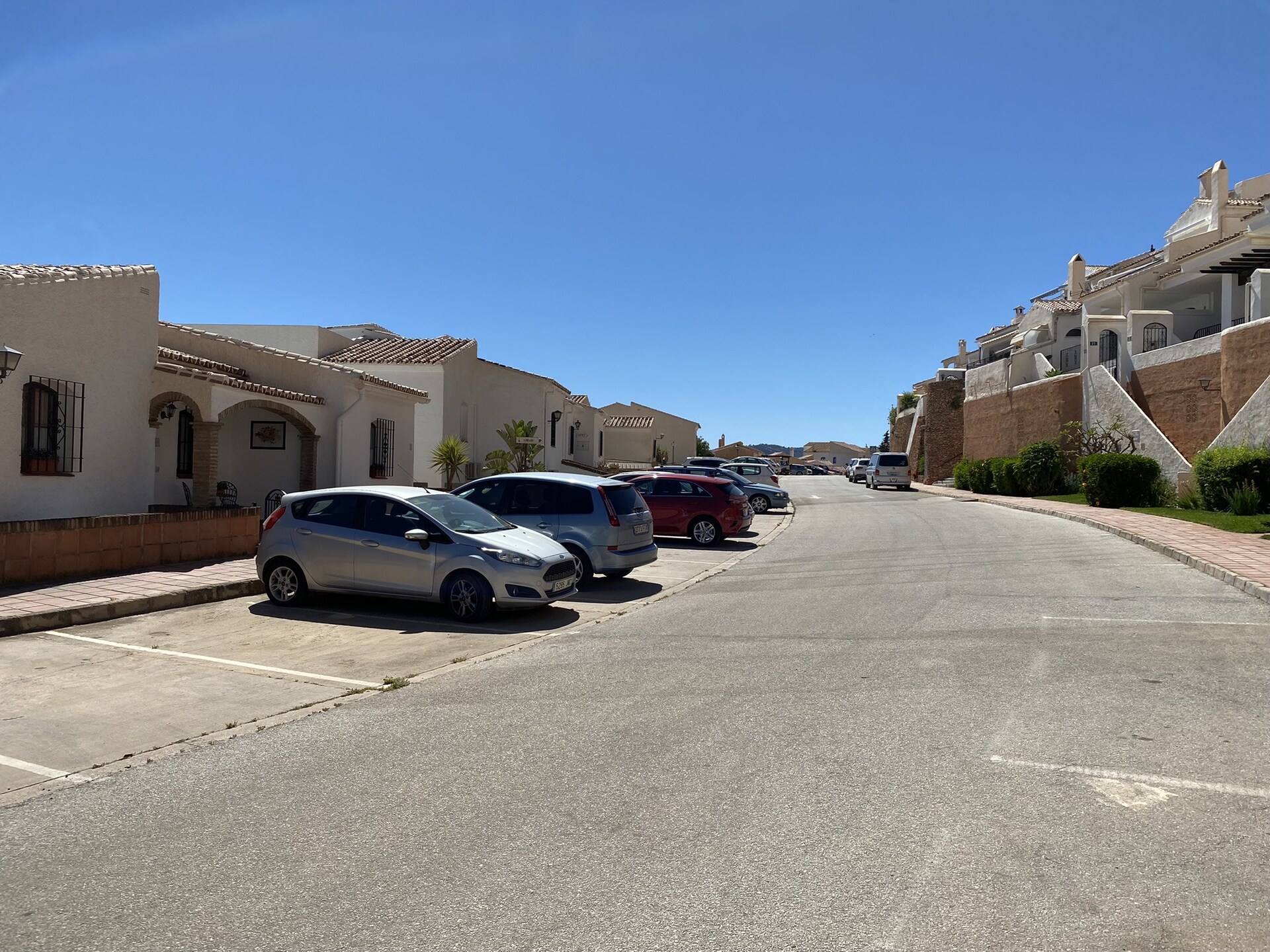Licht appartement in Nerja met zeezicht en zwembad - foto 35