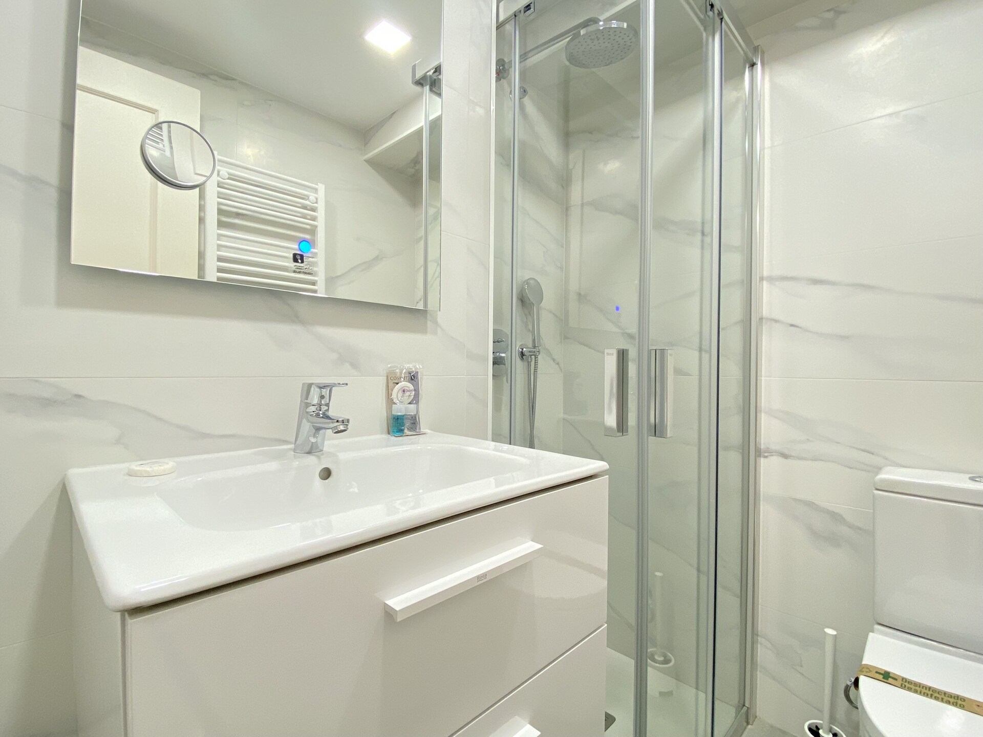 Modern appartement op 200m van Playa Torrecilla met zeezicht en zwembad - foto 24
