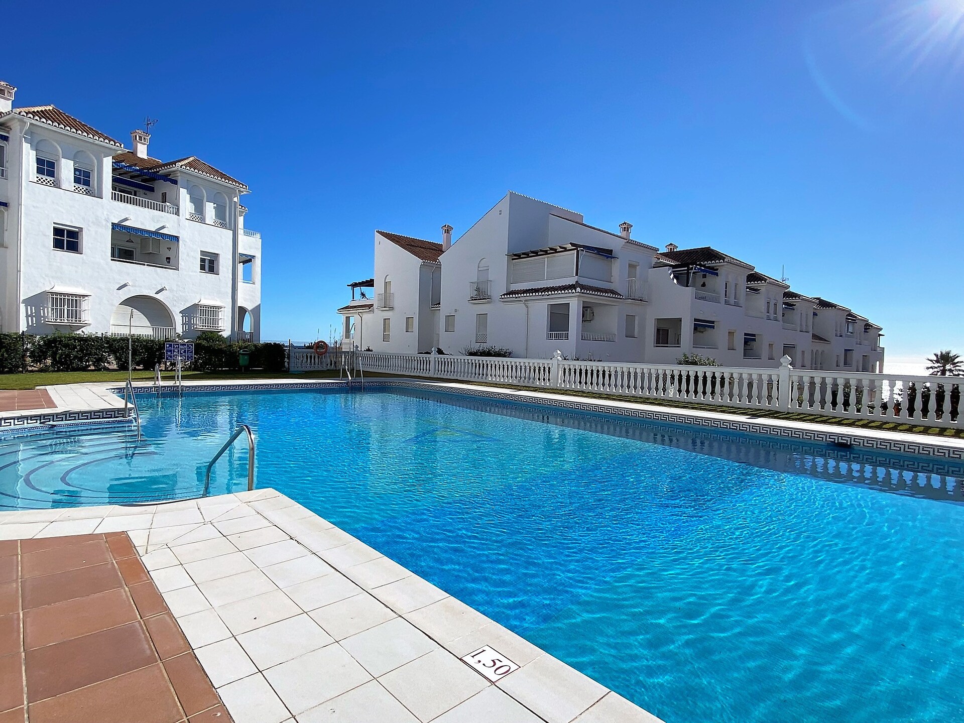 Modern appartement op 200m van Playa Torrecilla met zeezicht en zwembad - foto 6