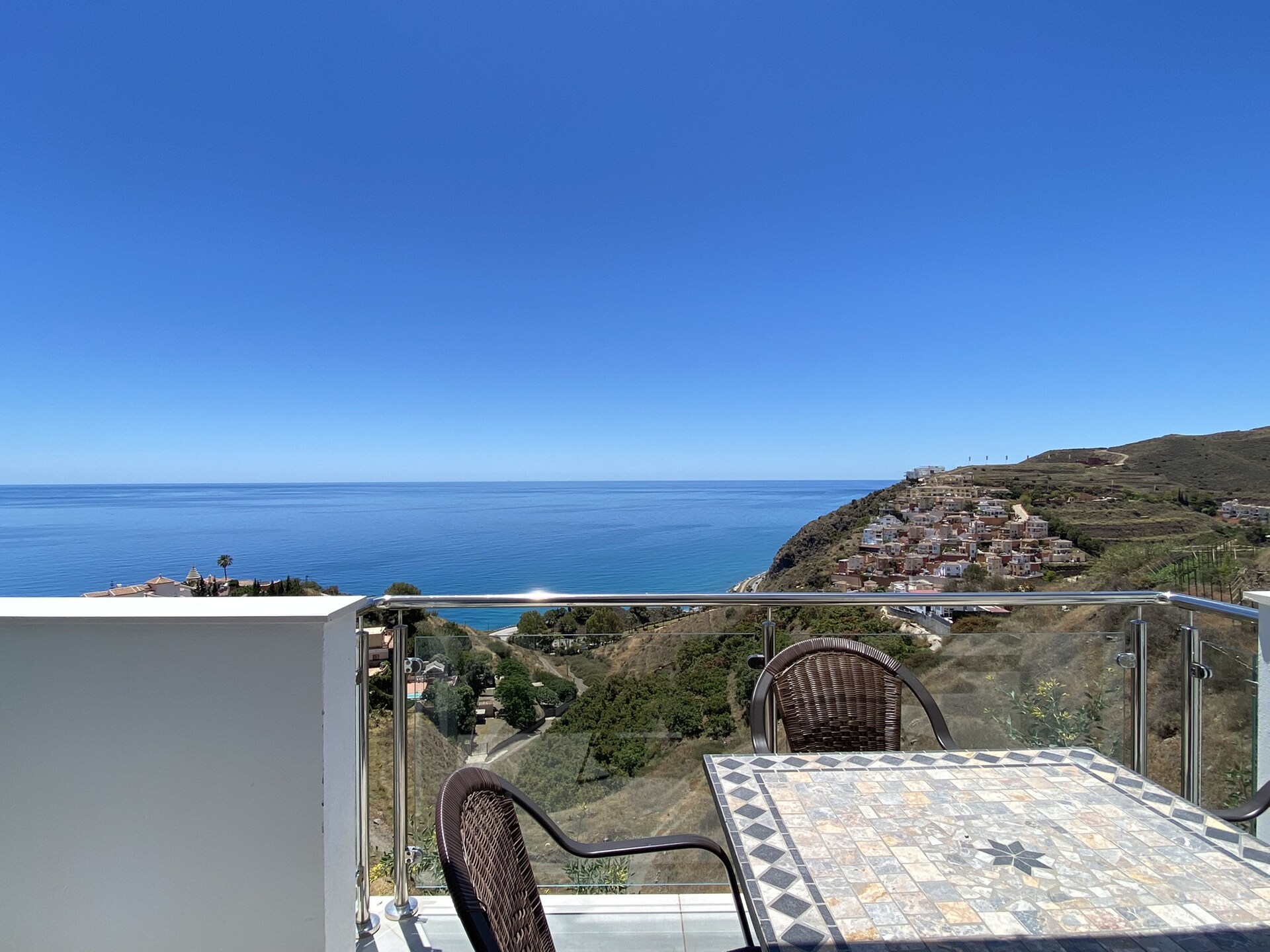 Luxe appartement met panoramisch zeezicht aan de golfbaan in Nerja - foto 27