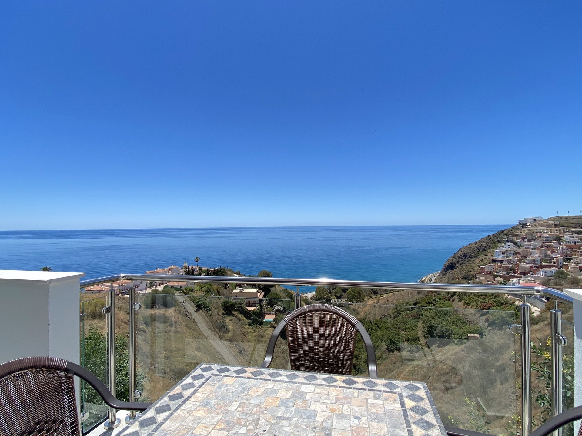 Luxe appartement met panoramisch zeezicht aan de golfbaan in Nerja - foto 32