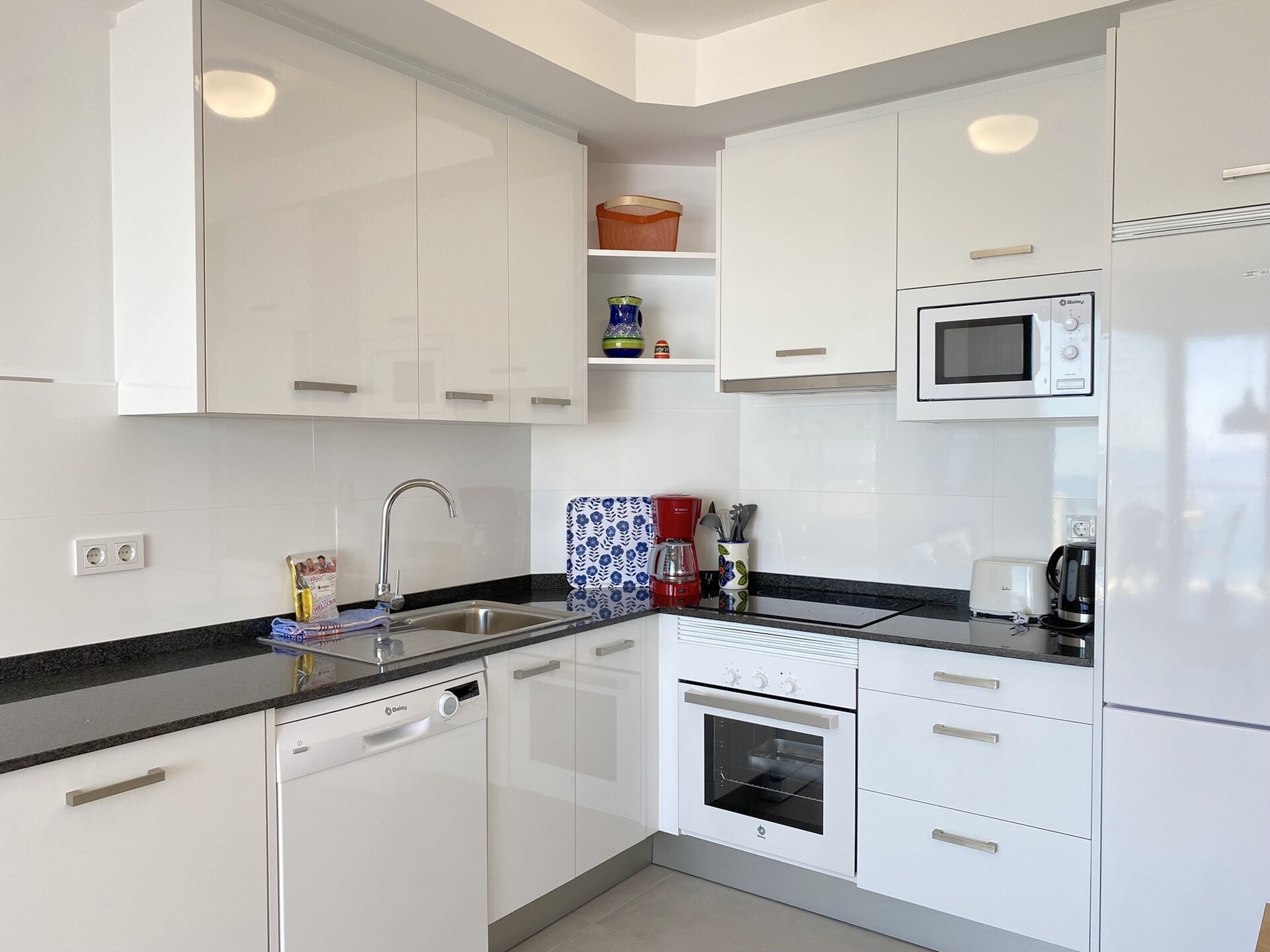 Luxe appartement met panoramisch zeezicht aan de golfbaan in Nerja - foto 5