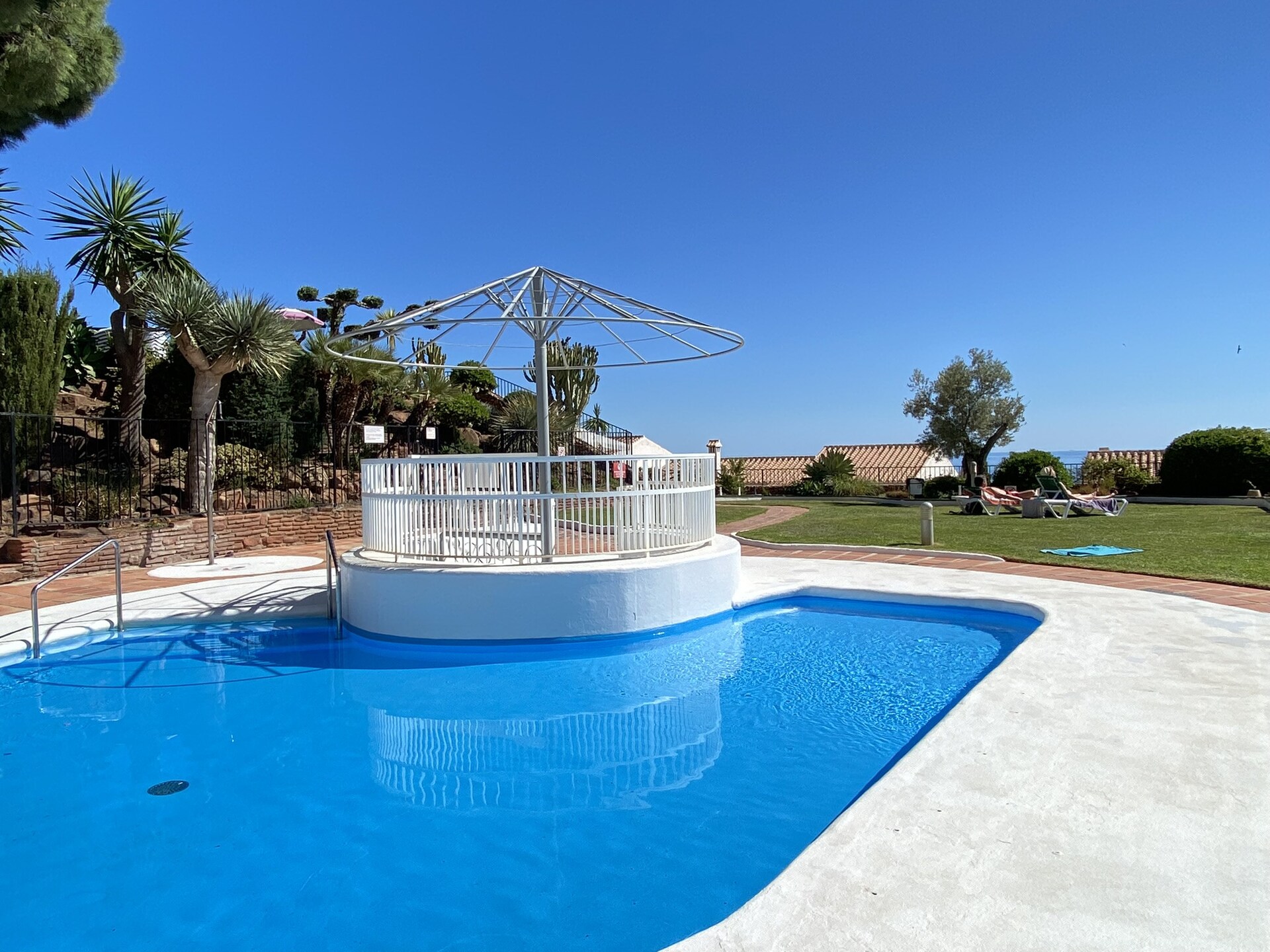 Zonnig appartement met zwembadzicht op loopafstand van Burriana-strand - foto 18