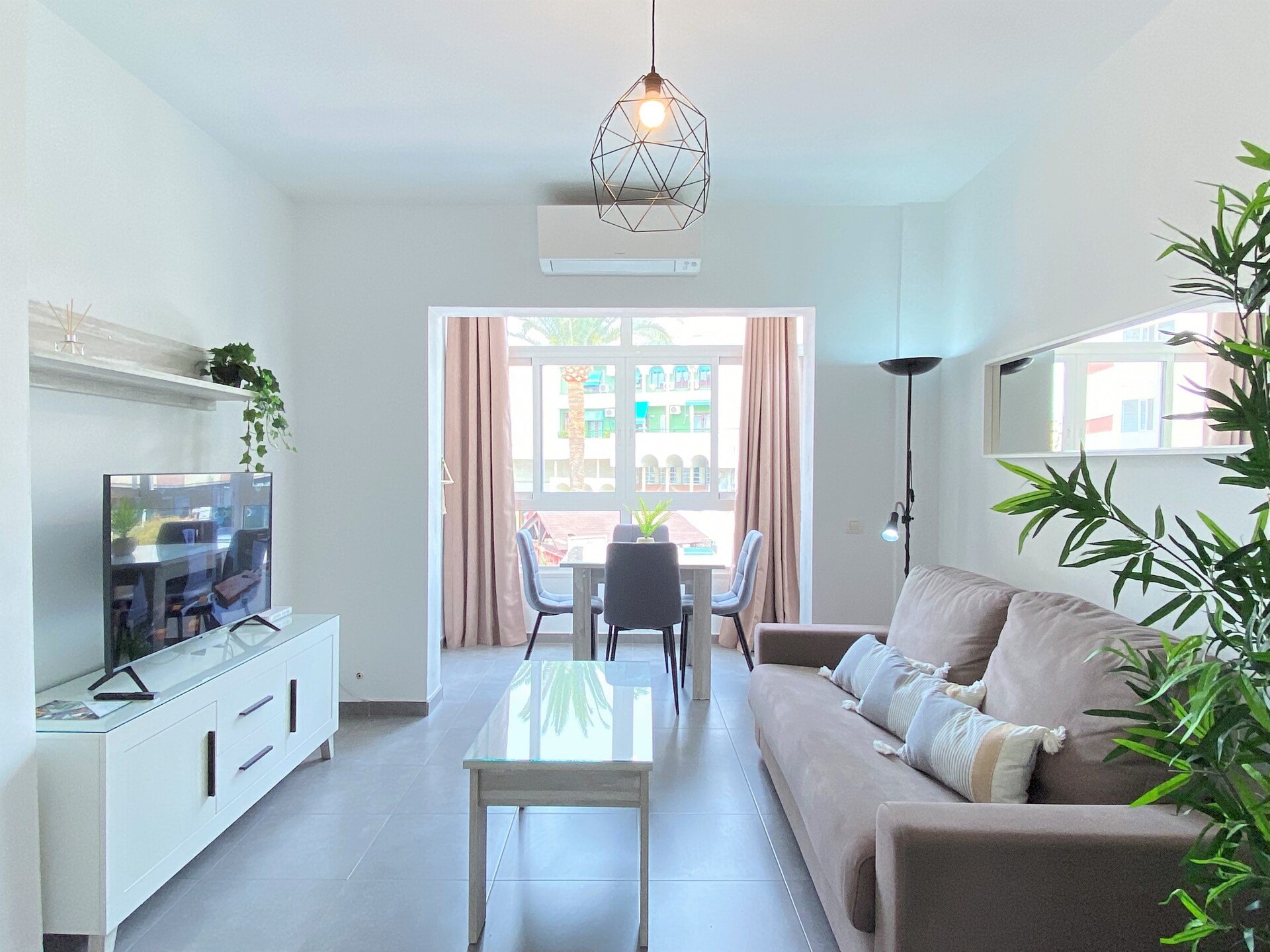 Knus appartement in Nerja centrum met airco, op 400m van het strand - foto 8