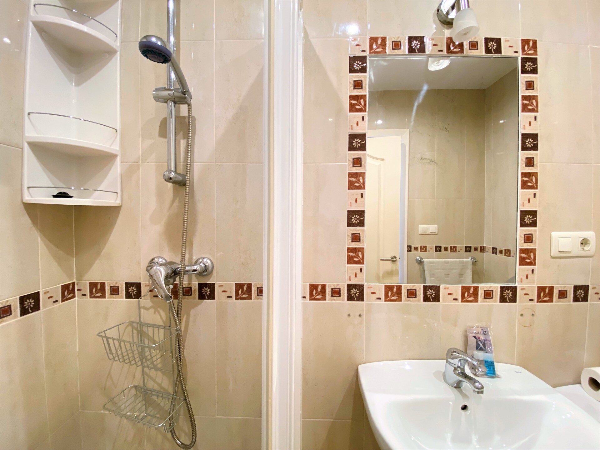 Knus appartement in Nerja centrum met airco, op 400m van het strand - foto 21