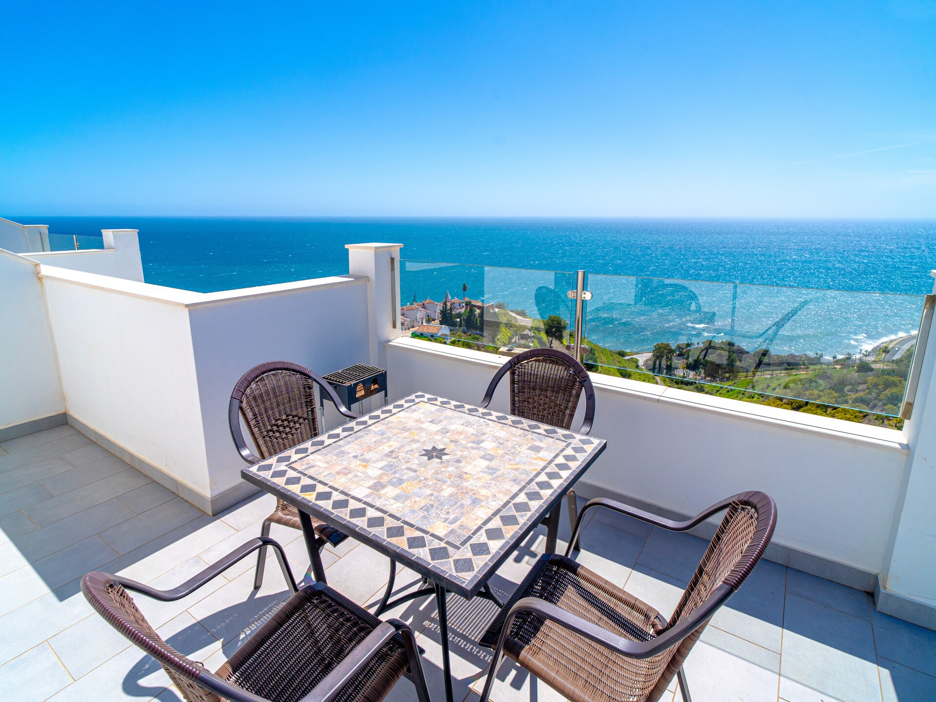 Ruime duplex met panoramisch zeezicht en zwembad nabij Nerja - foto 56