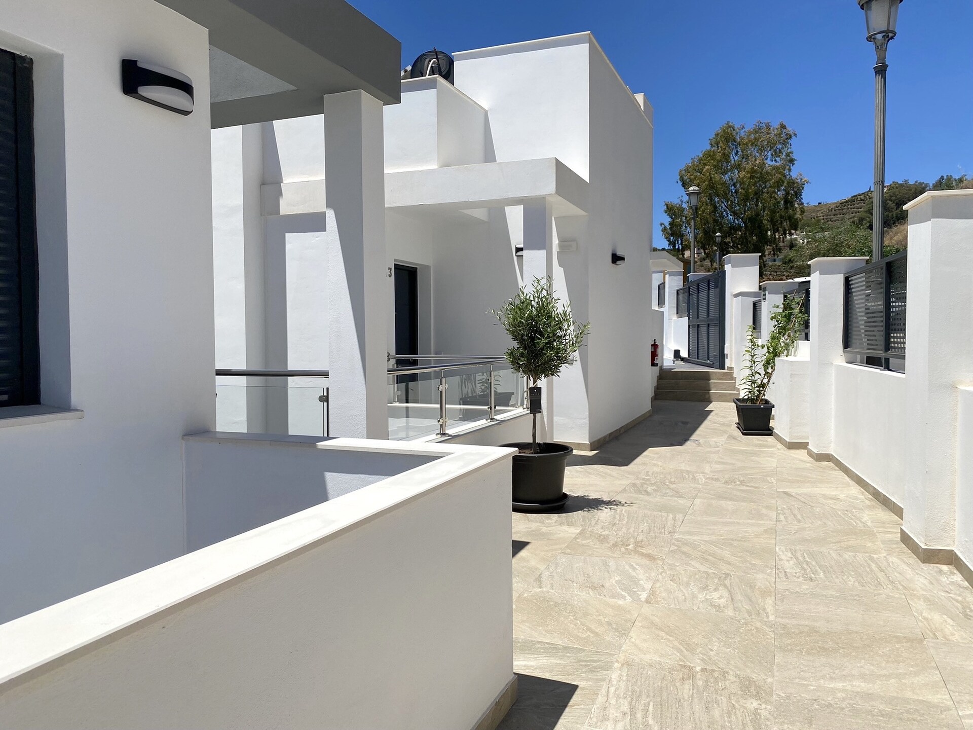 Ruime duplex met panoramisch zeezicht en zwembad nabij Nerja - foto 37