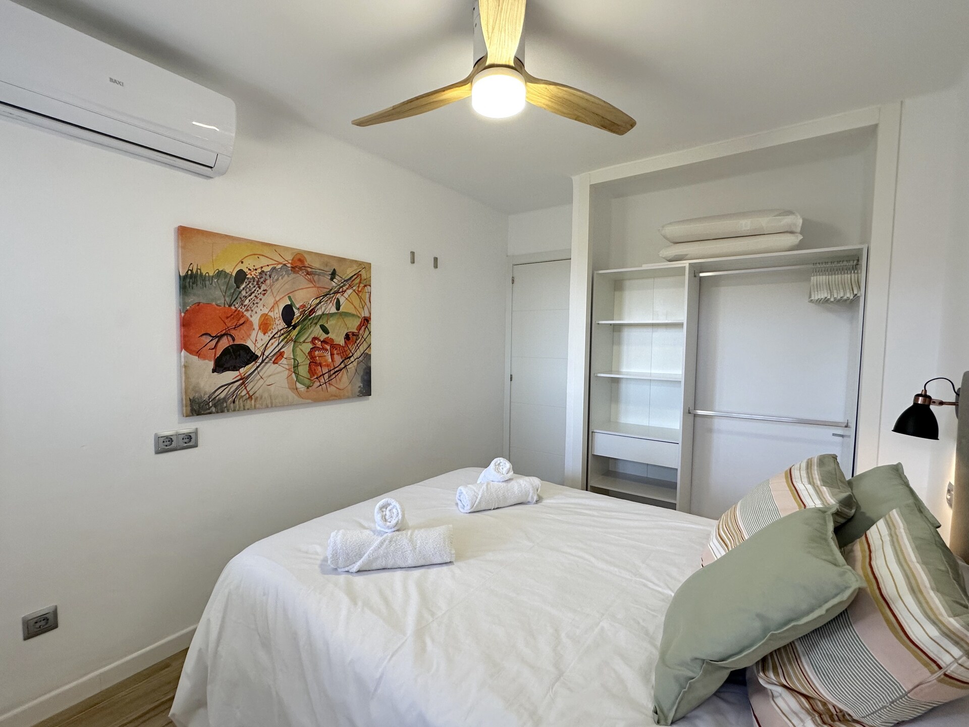 Zonnig appartement met privétuin en zwembad op 3 km van strand - foto 18