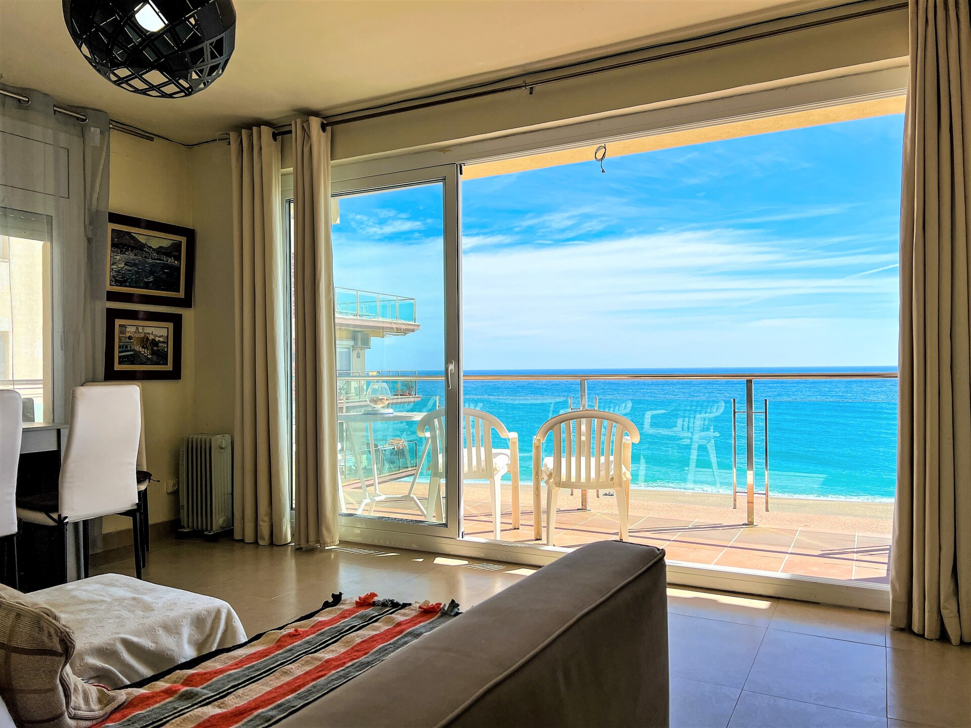 Appartement Mar: Direct aan zee in Santa Susanna met zwembad en panoramisch uitzicht - foto 9