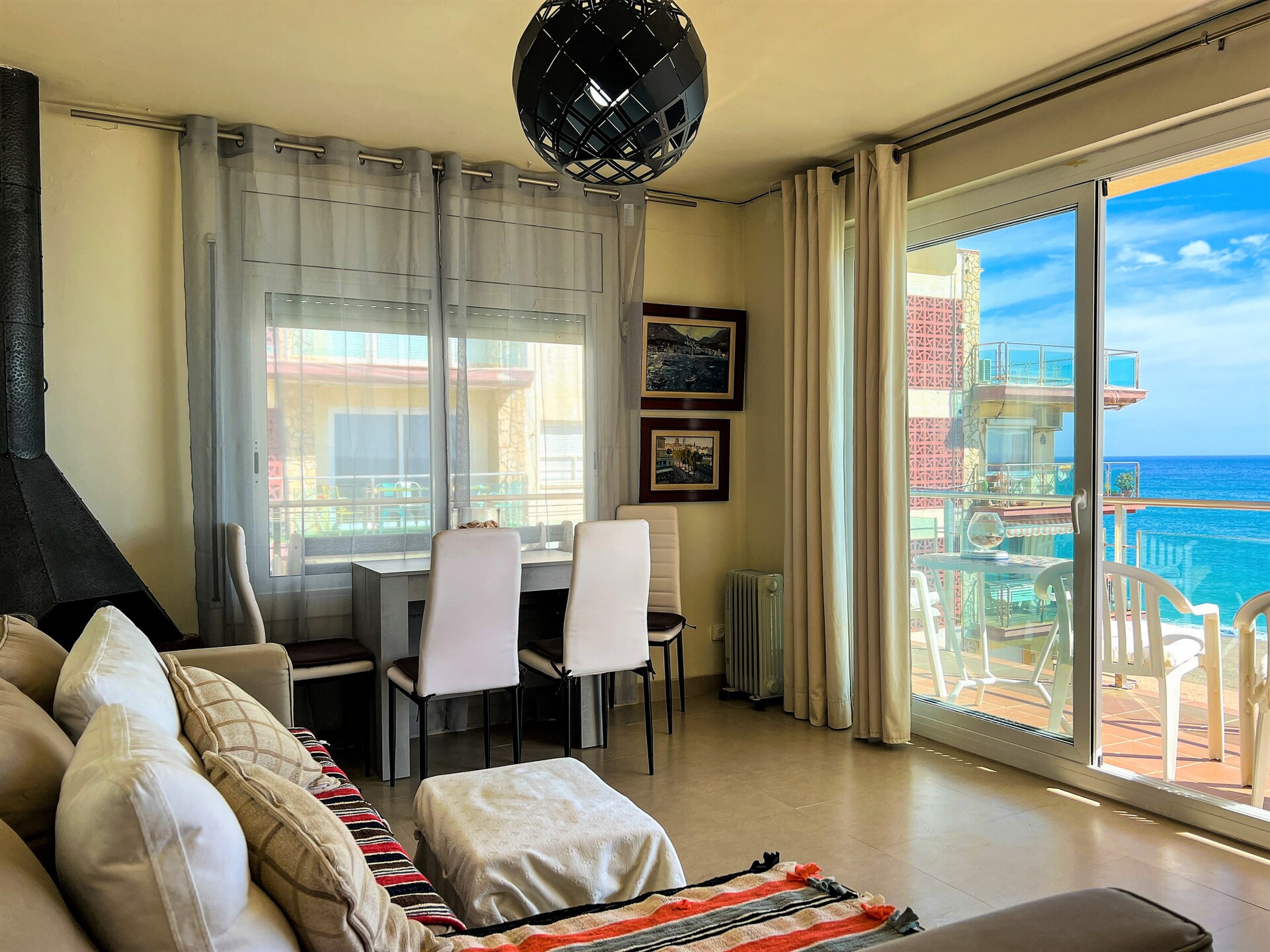 Appartement Mar: Direct aan zee in Santa Susanna met zwembad en panoramisch uitzicht - foto 10