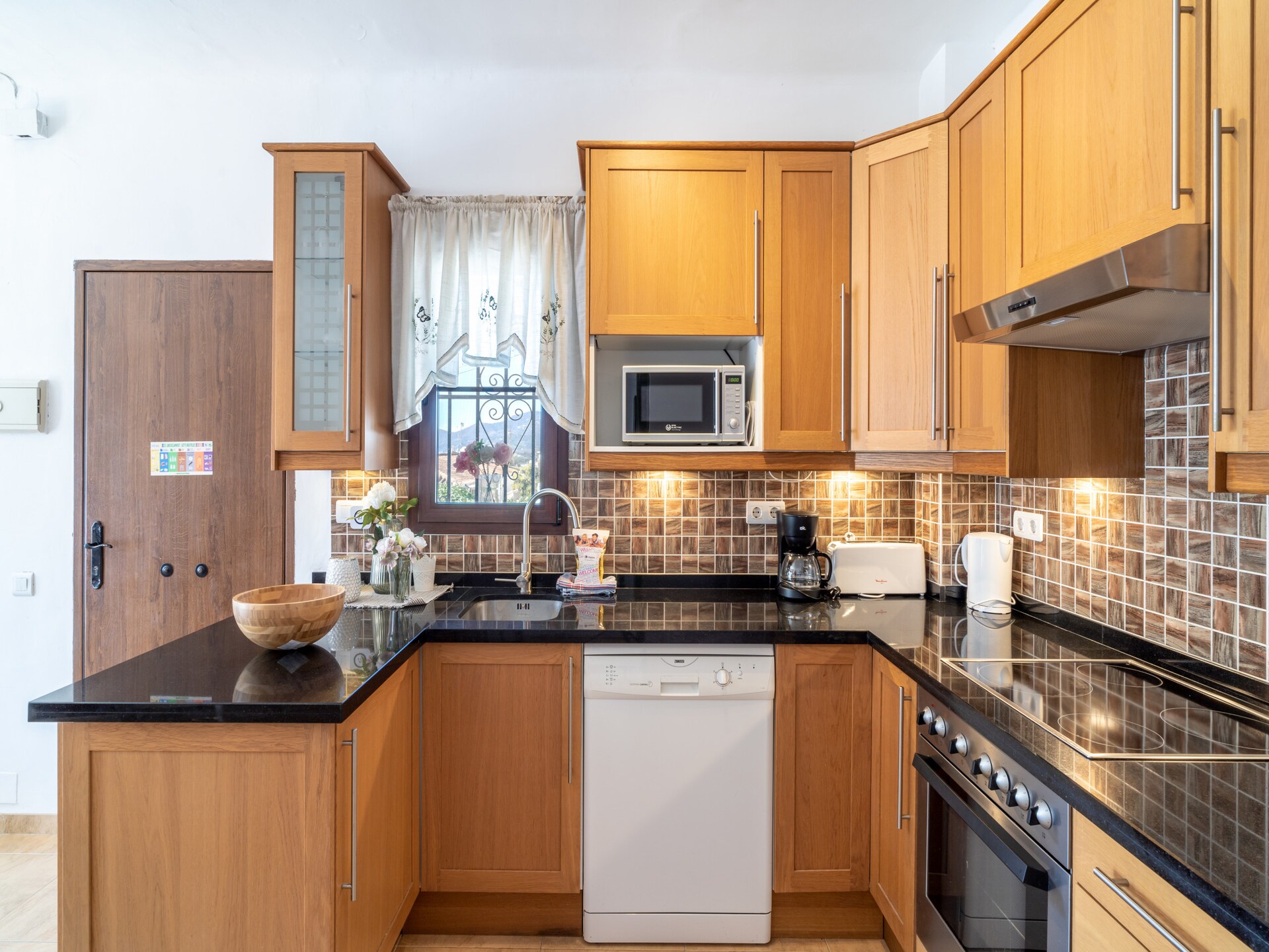 Zonnig appartement met privézwembad in Capistrano Village, Nerja - foto 29