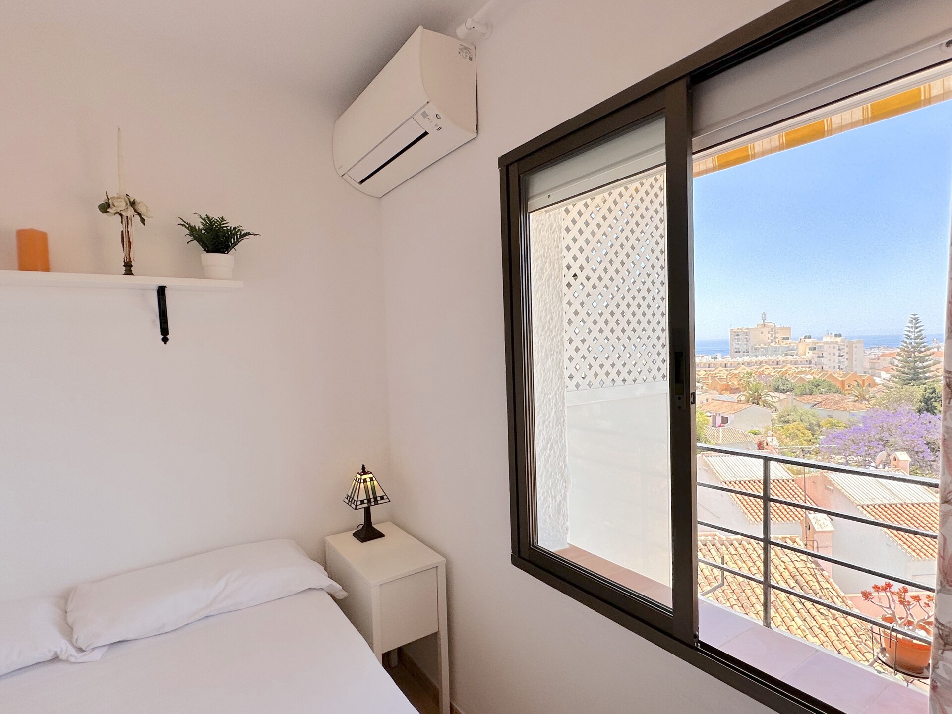 Capri Sunset: Zonnig appartement op 500 meter van zee in Nerja - foto 13
