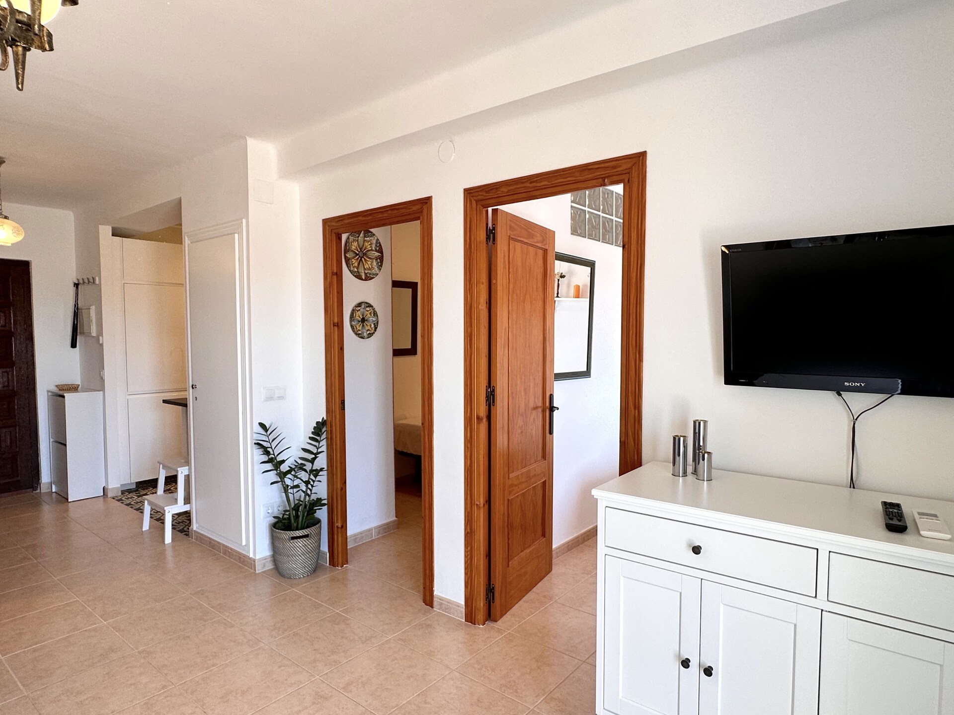 Capri Sunset: Zonnig appartement op 500 meter van zee in Nerja - foto 23