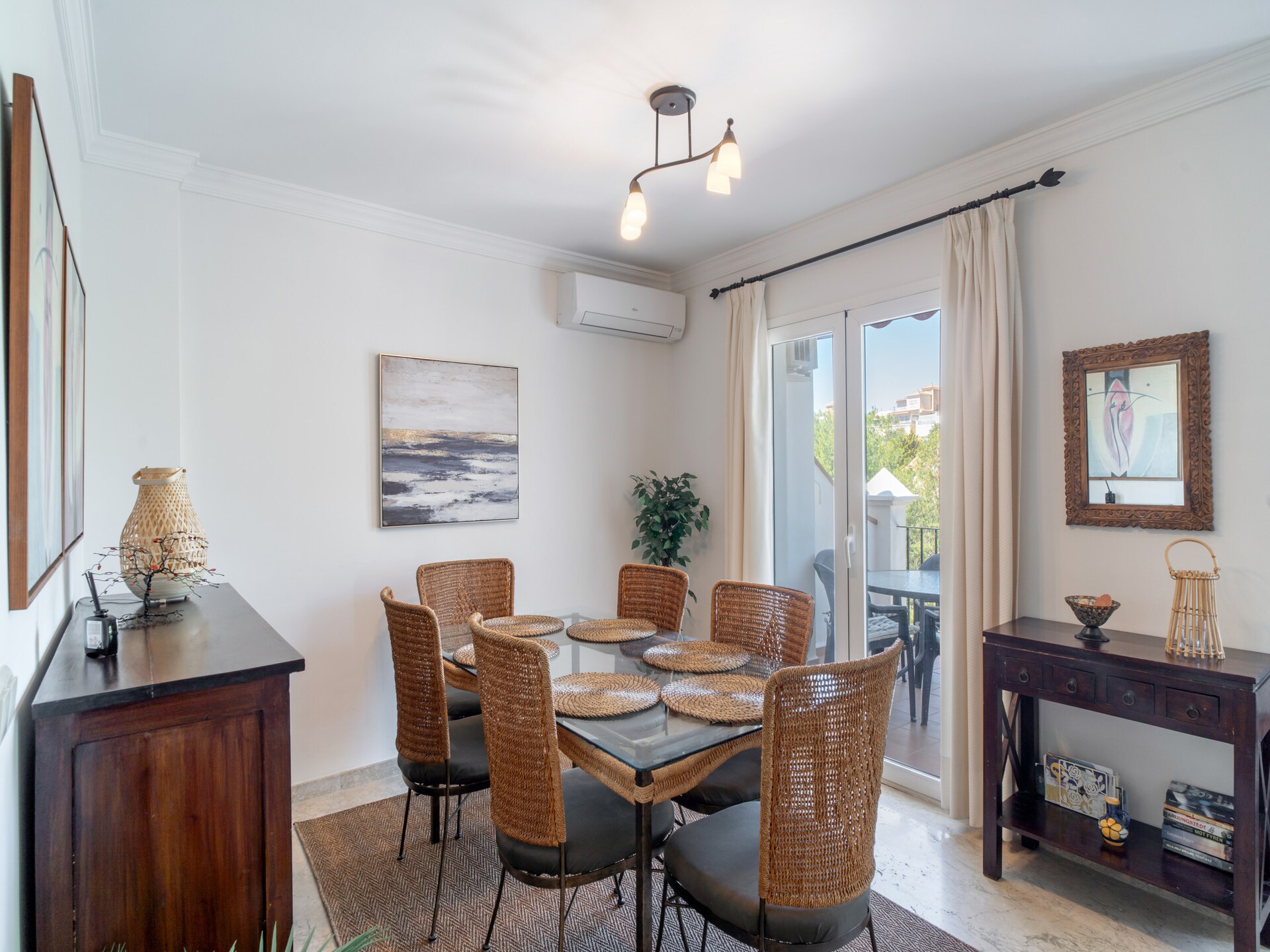 Aljamar 4A: Ruime villa aan zee bij Burriana Beach, Nerja - foto 19