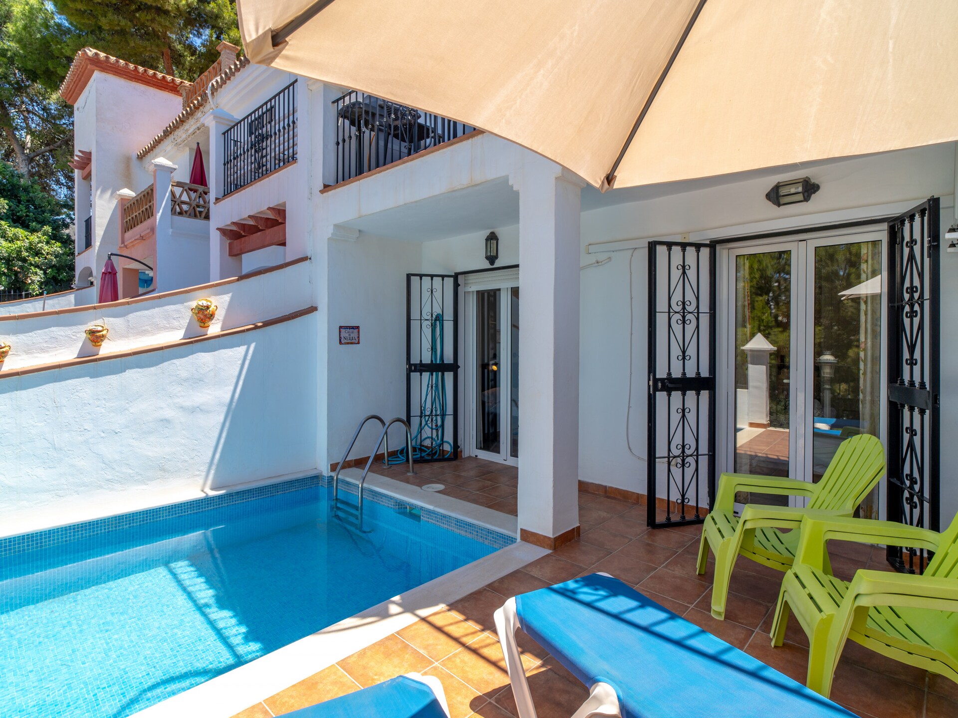 Aljamar 4A: Ruime villa aan zee bij Burriana Beach, Nerja - foto 7